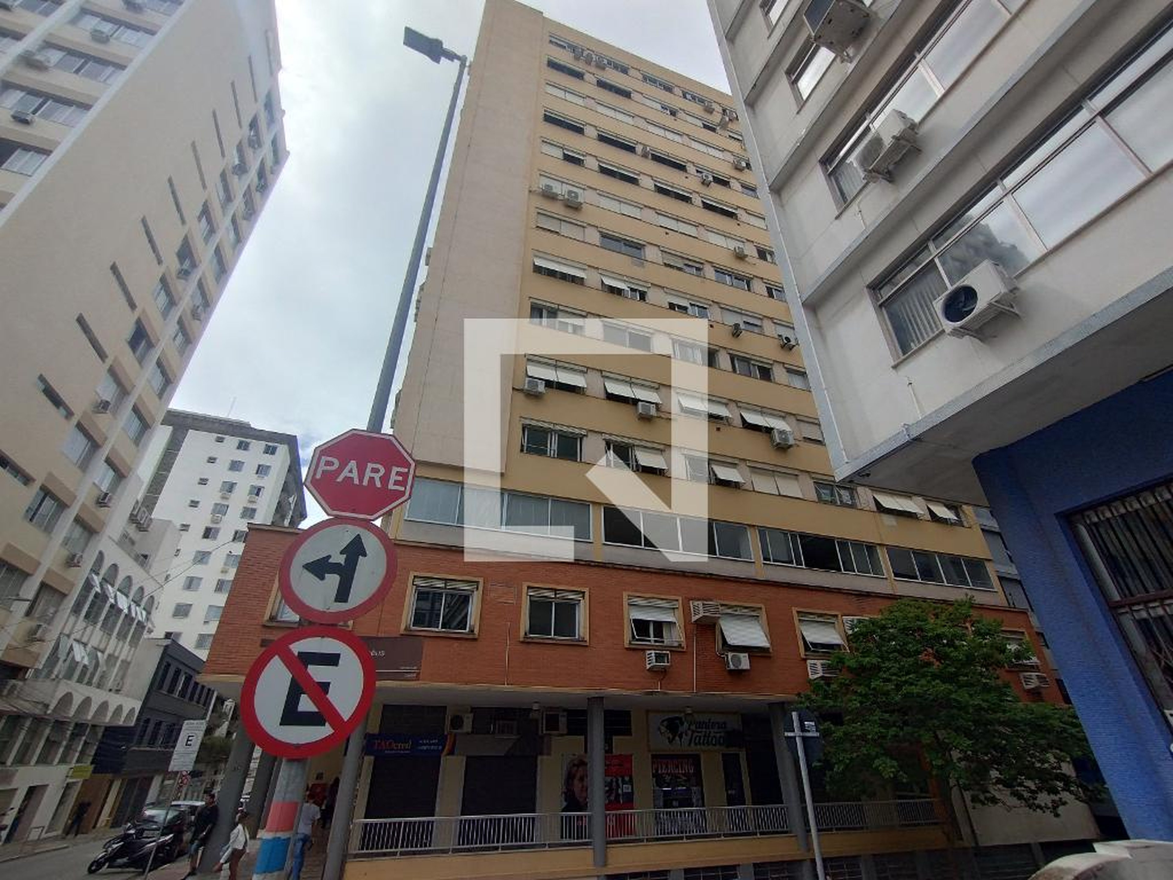 Fachada do Prédio Condomínio Jorge Daux