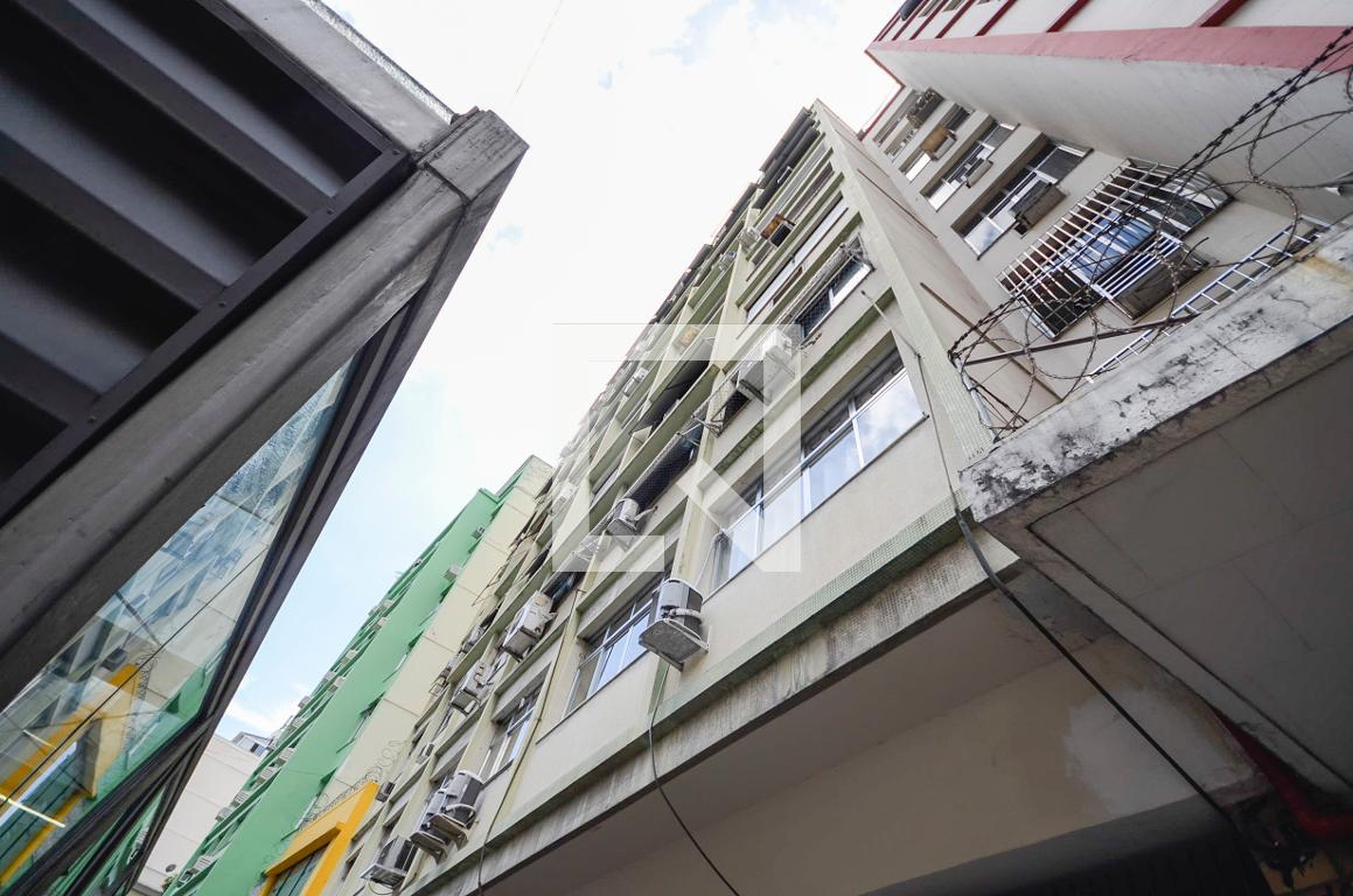 Fachada Condomínio Cajuti