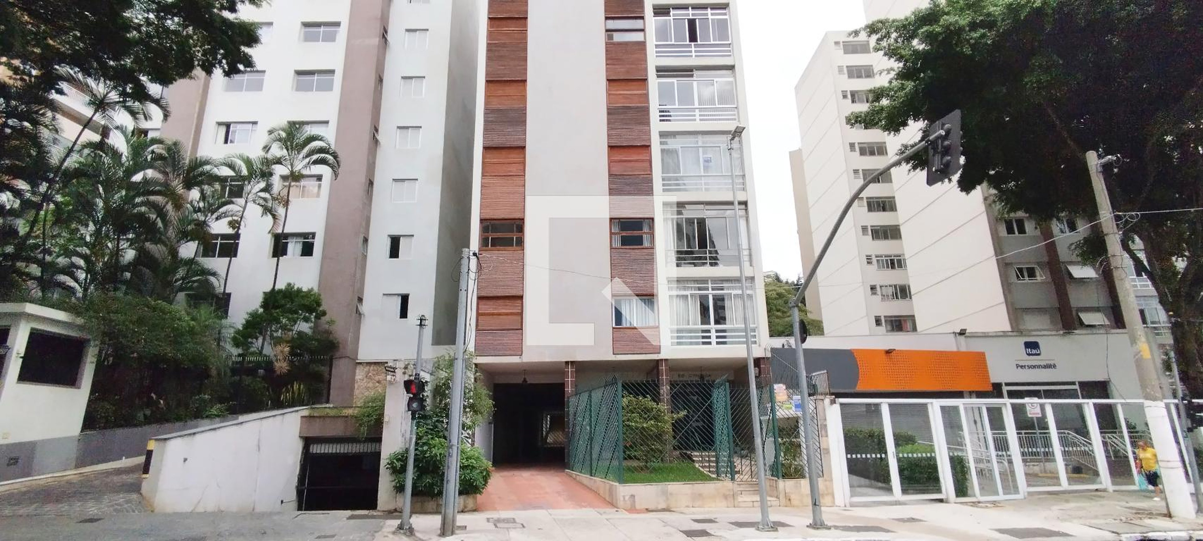 Fachada Condomínio Cyntia