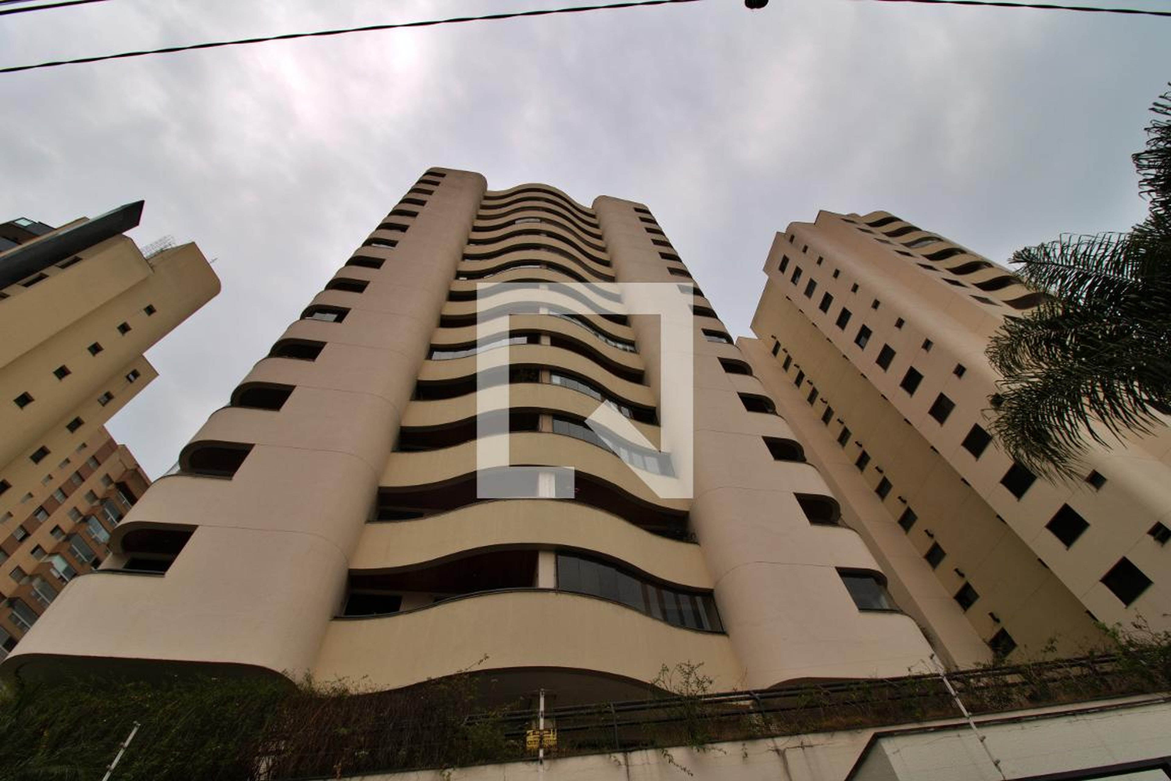 Fachada Condomínio Nash Ville e Louis Ville