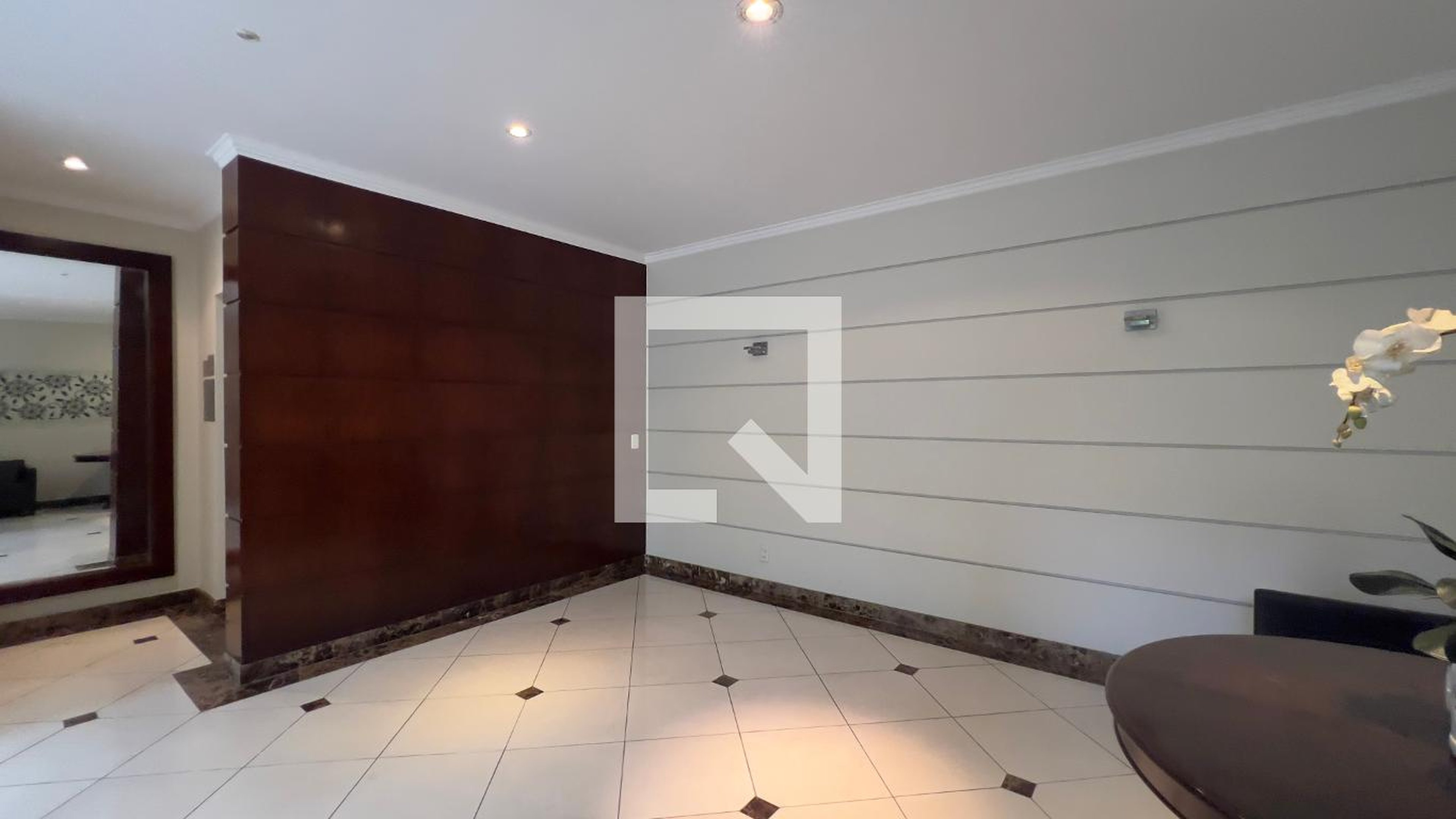 Hall de entrada - Victor Hugo