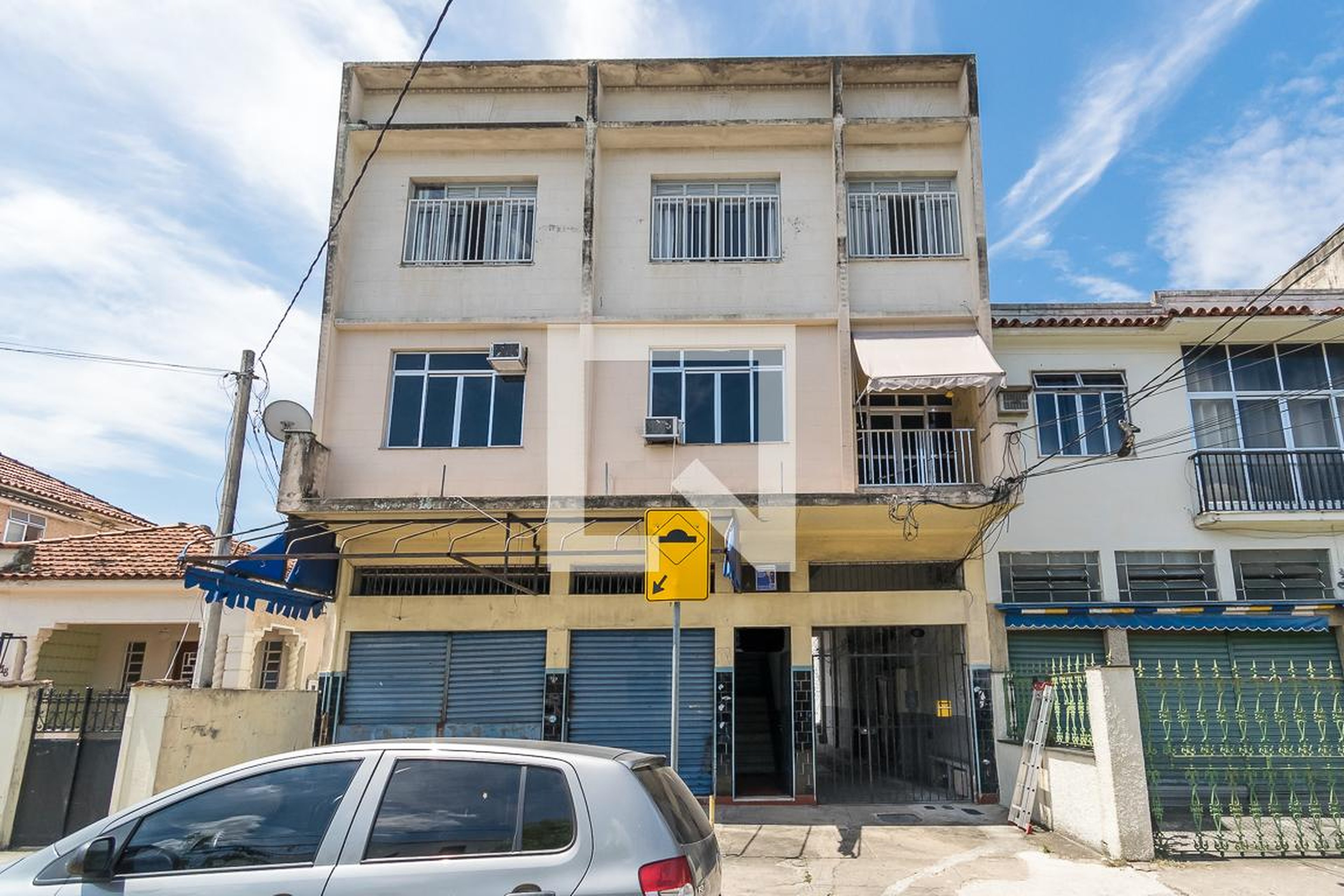 Fachada do Prédio Condomínio em Rua João Machado, 110