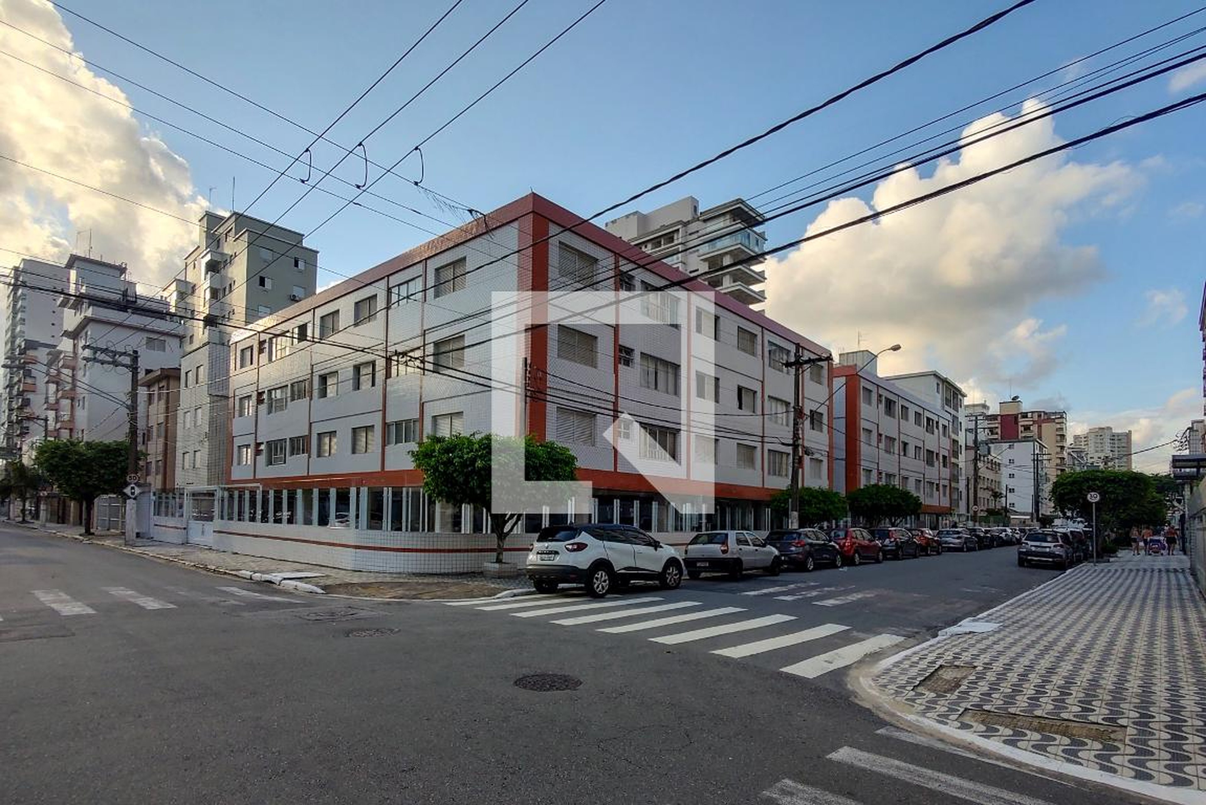 Fachada do Prédio Condomínio Tenerife