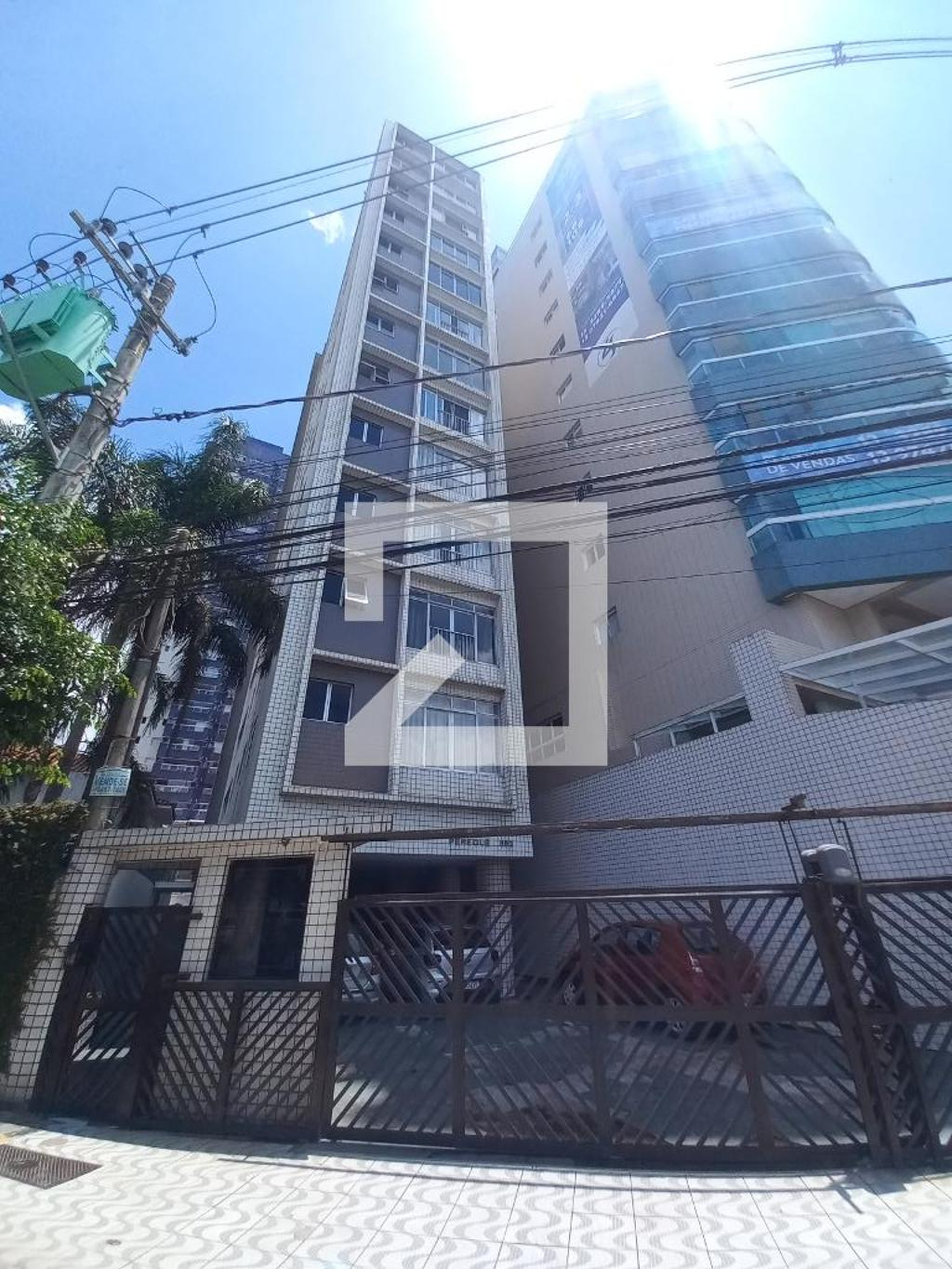 Fachada do Prédio Condomínio Pereque