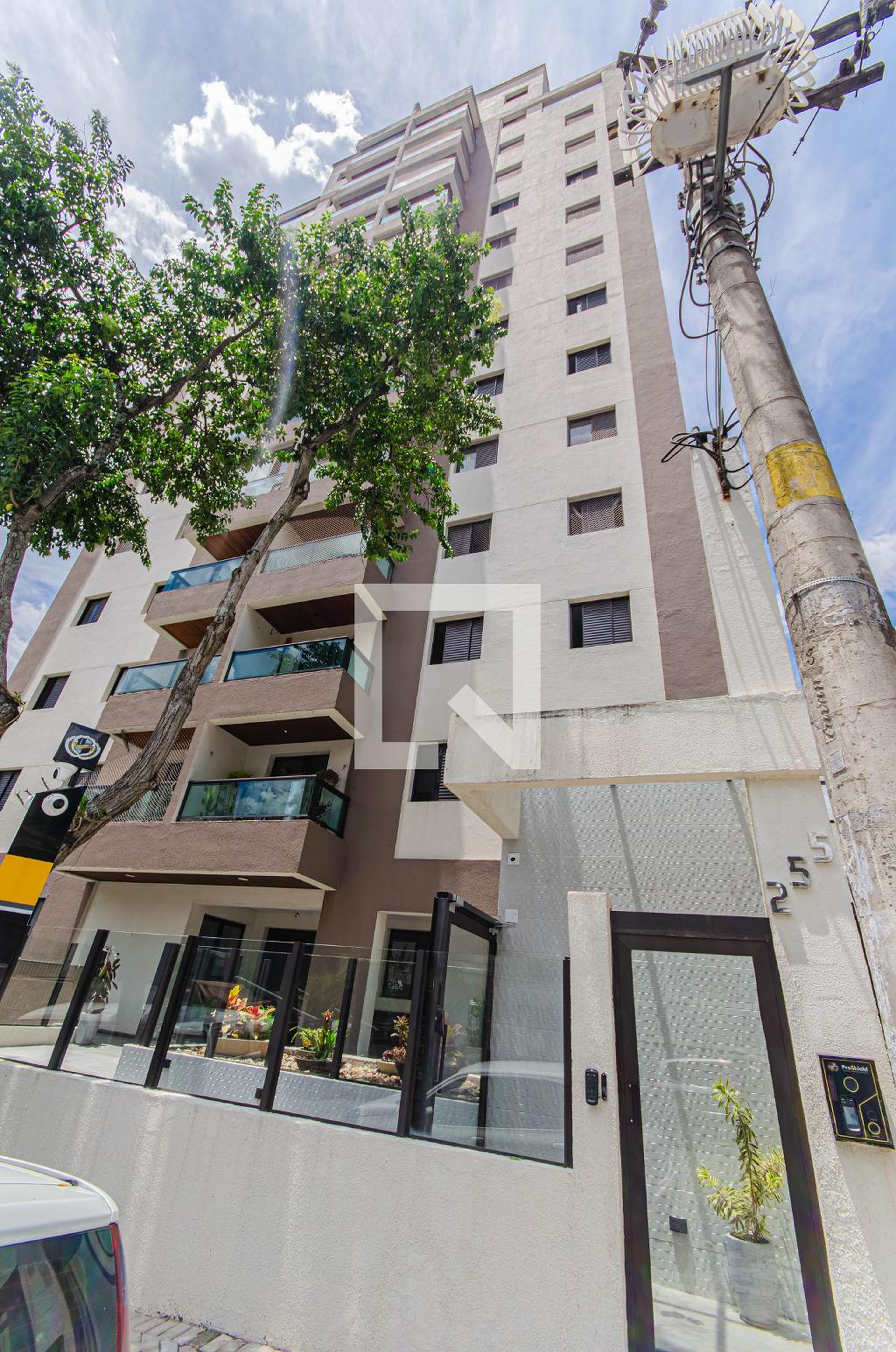 Fachada do Prédio Condomínio em Rua Frederico Von Martius, 225