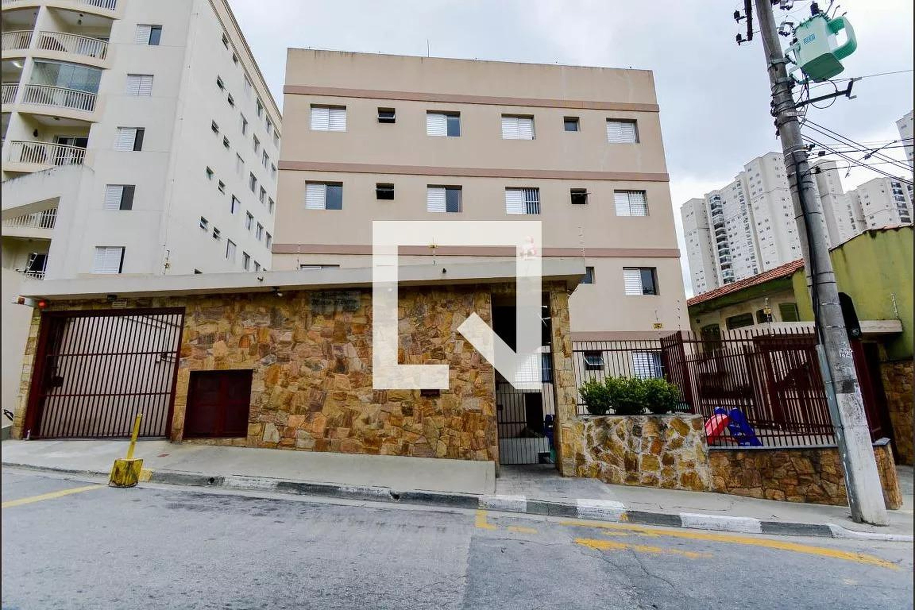 Fachada Condomínio Morada das Arvores