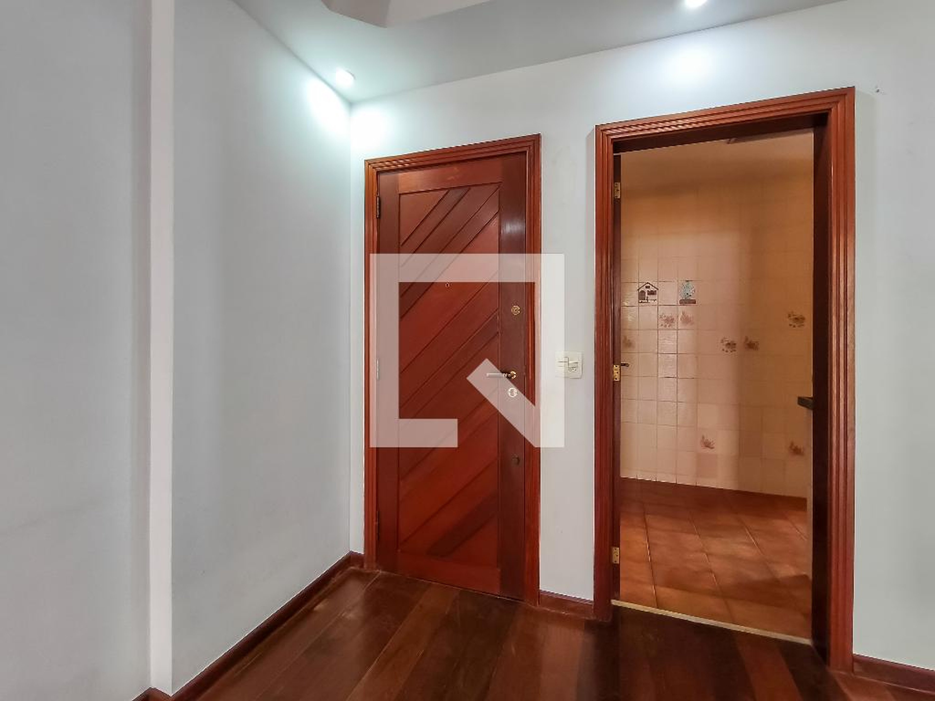 Entrada Edifício Cláudia Beatriz