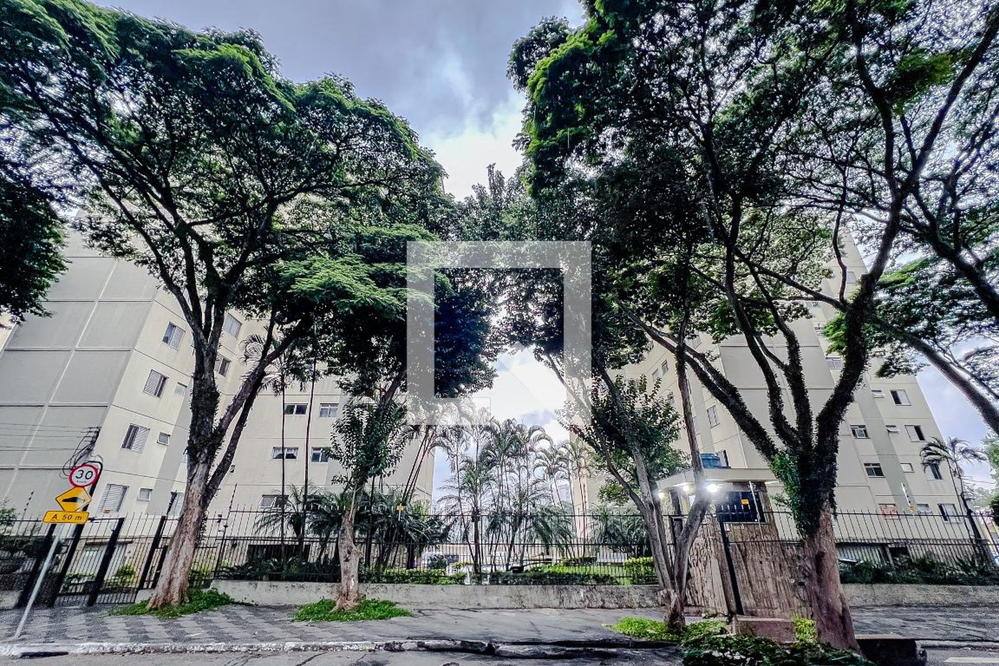 Fachada Condomínio Vila Monumento