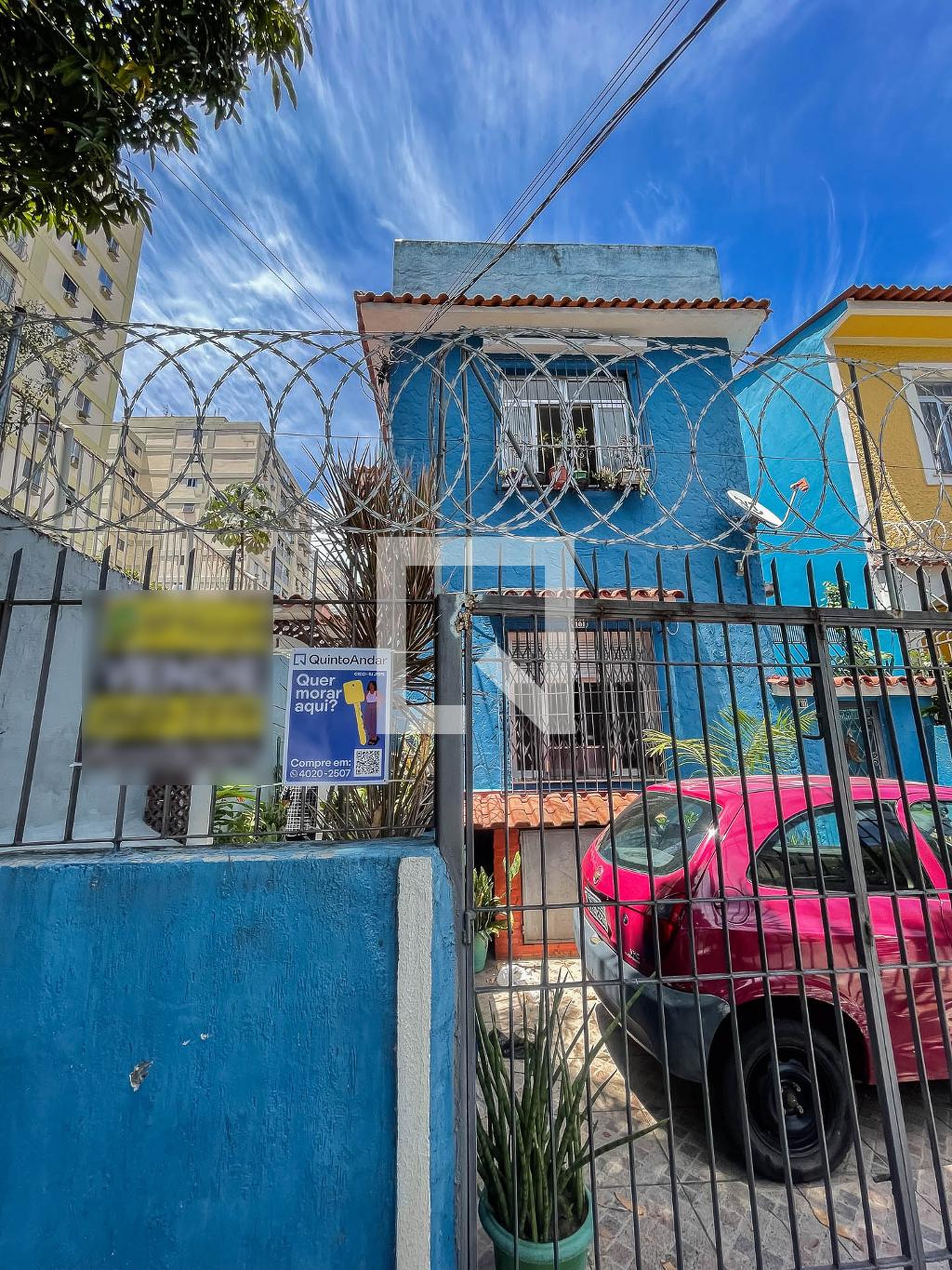 Fachada Condomínio em Rua Verna de Magalhães, 181