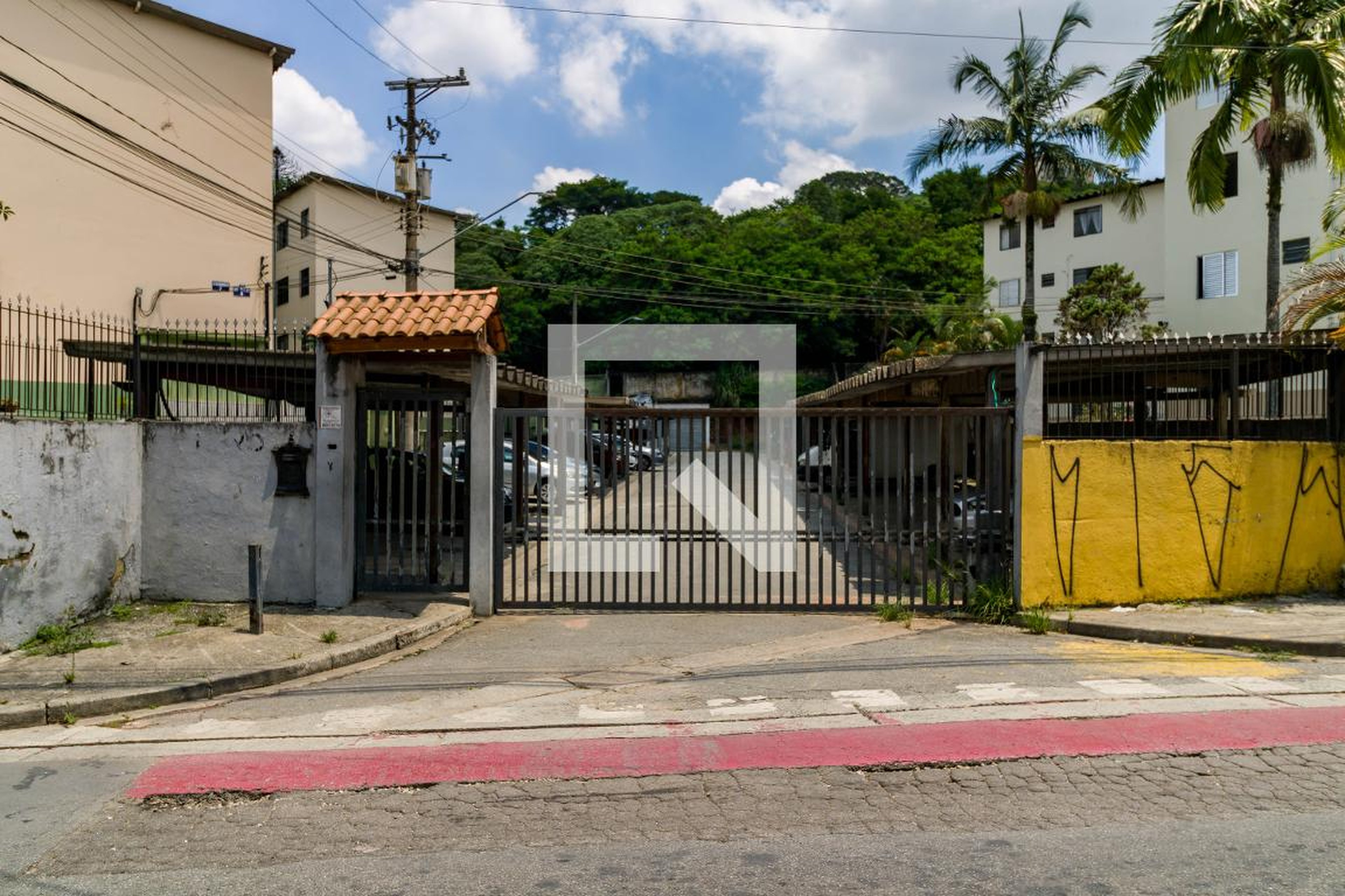 Fachada Condomínio em Travessa Cachoeira do Arrependido, 25