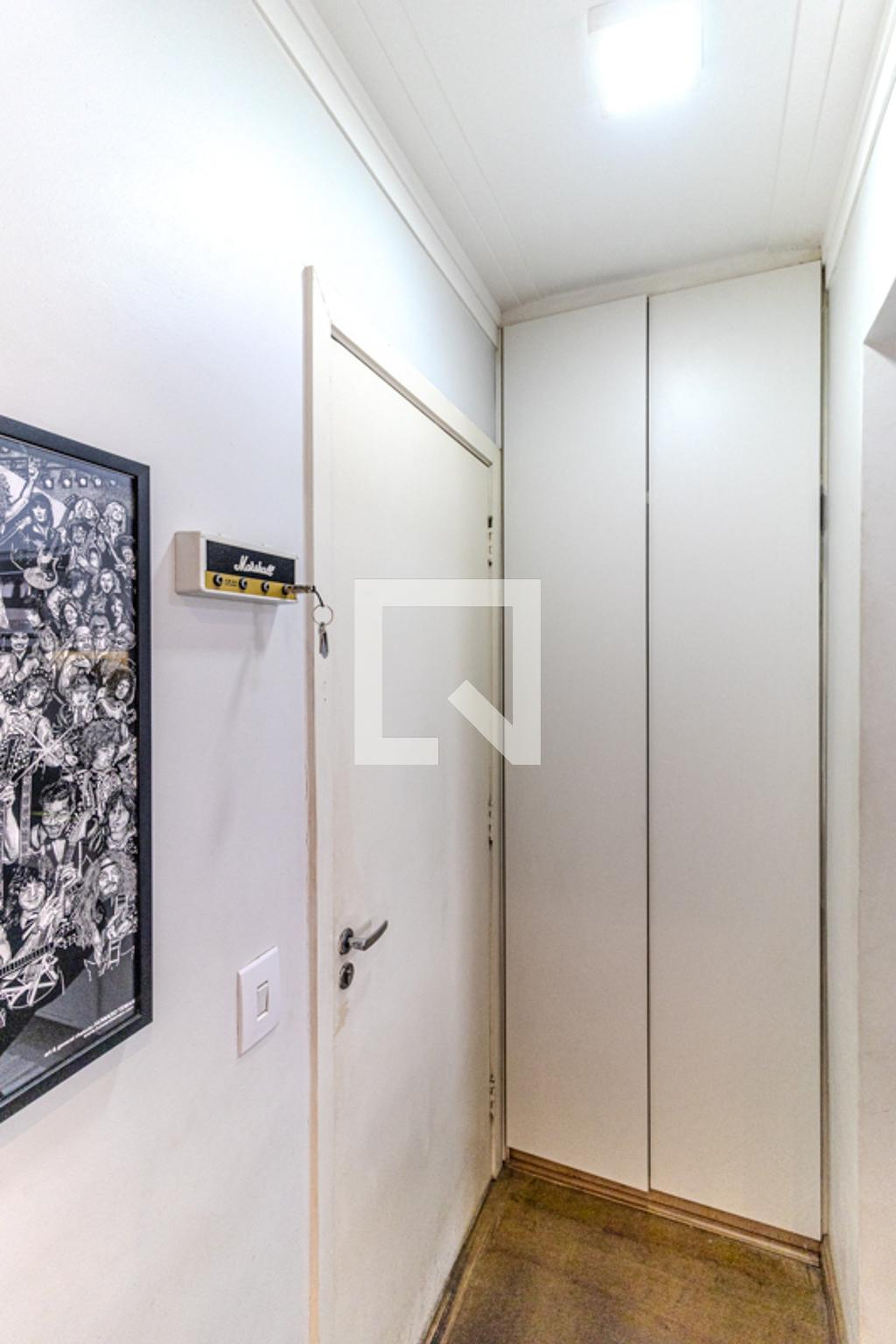 Entrada - Eduardo Prado