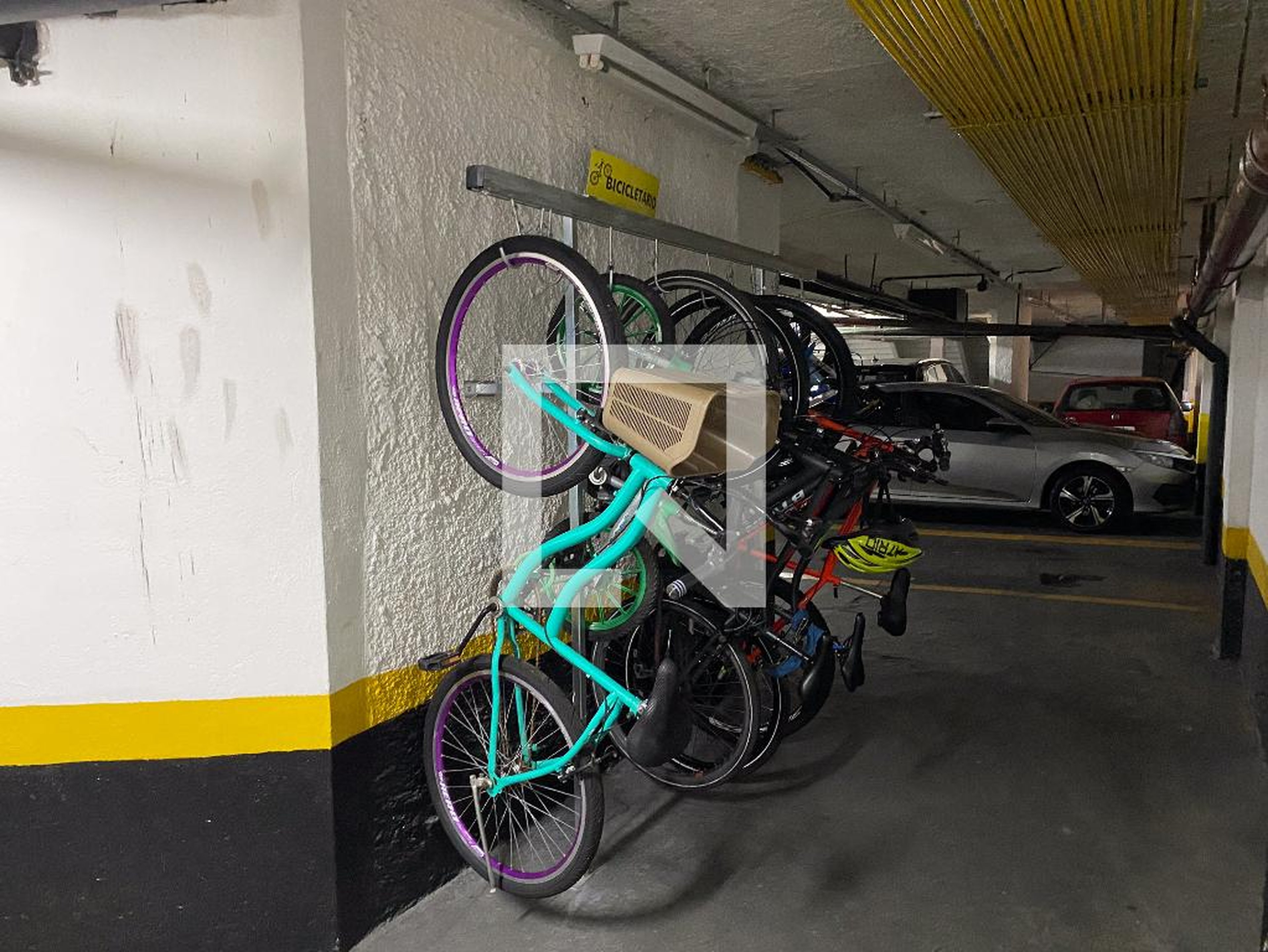 Área comum - Cidade de Campinas