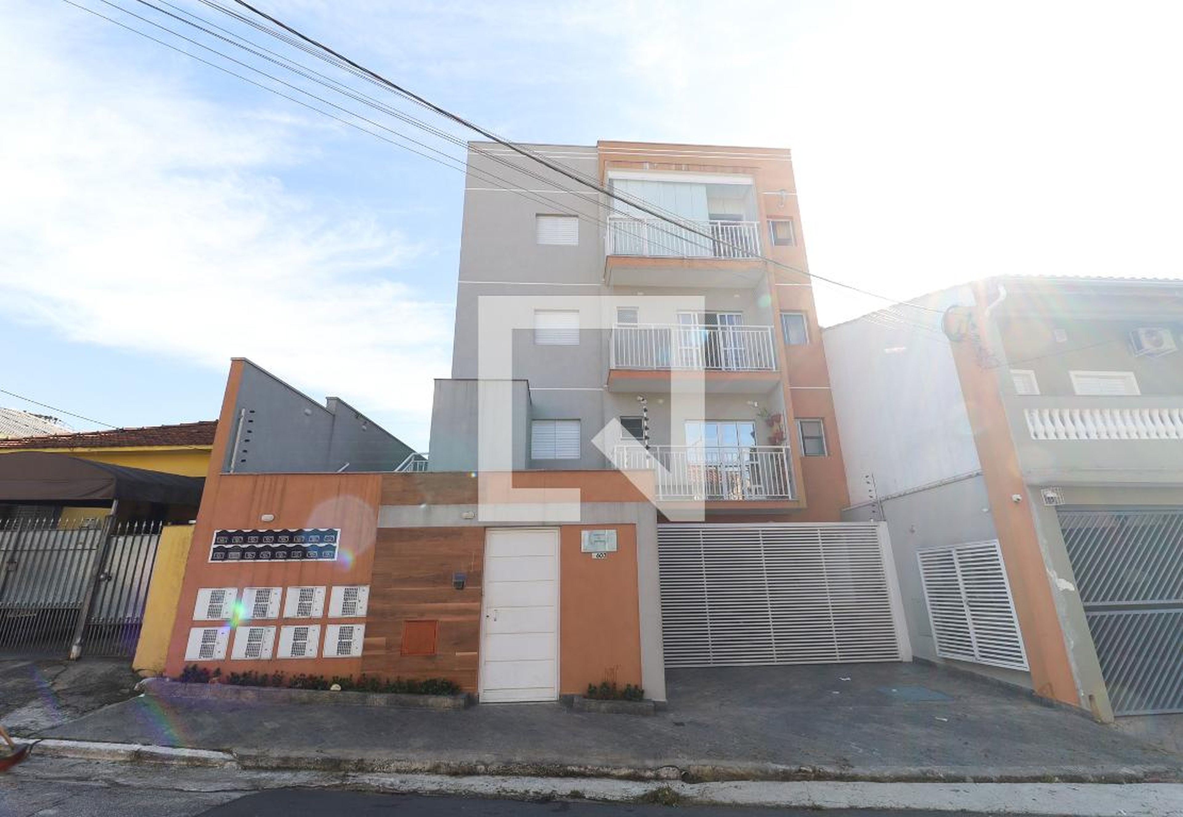 Fachada Condomínio em Rua Doutor Afrodísio Vidigal, 600