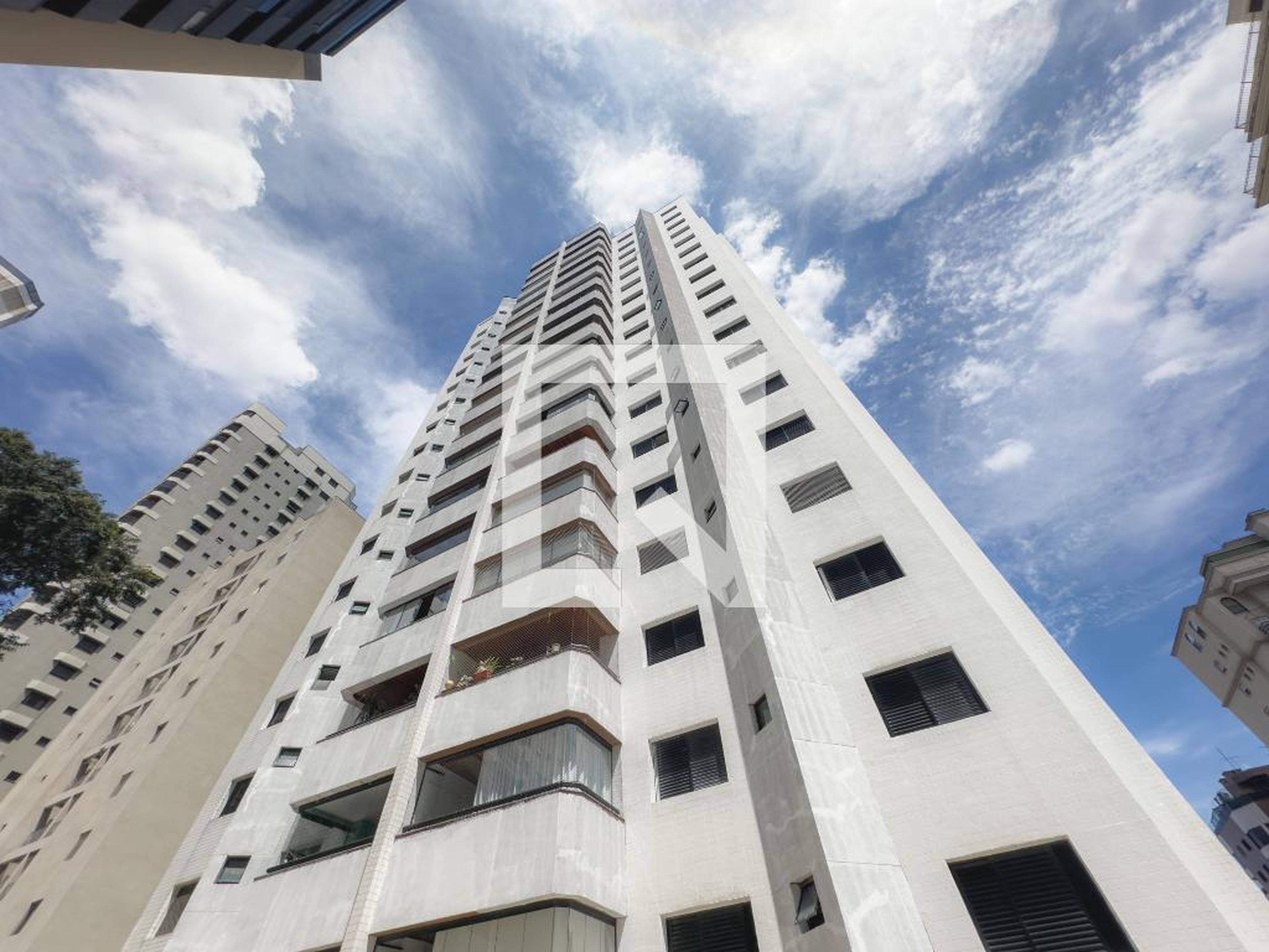 Fachada Condomínio Manhattan