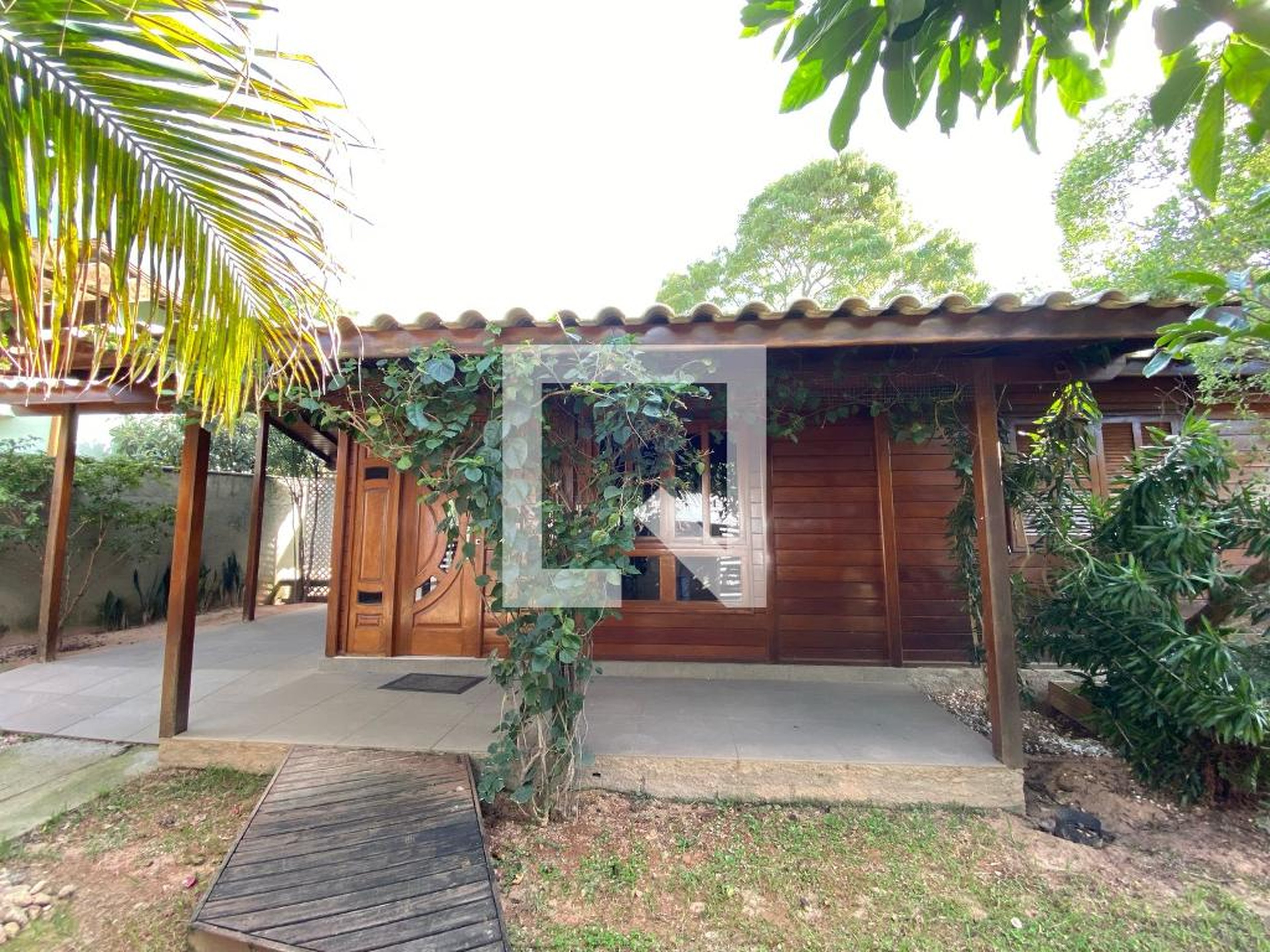 Fachada Condomínio em Rua Condomínio Horizontal Costa Leste, 4