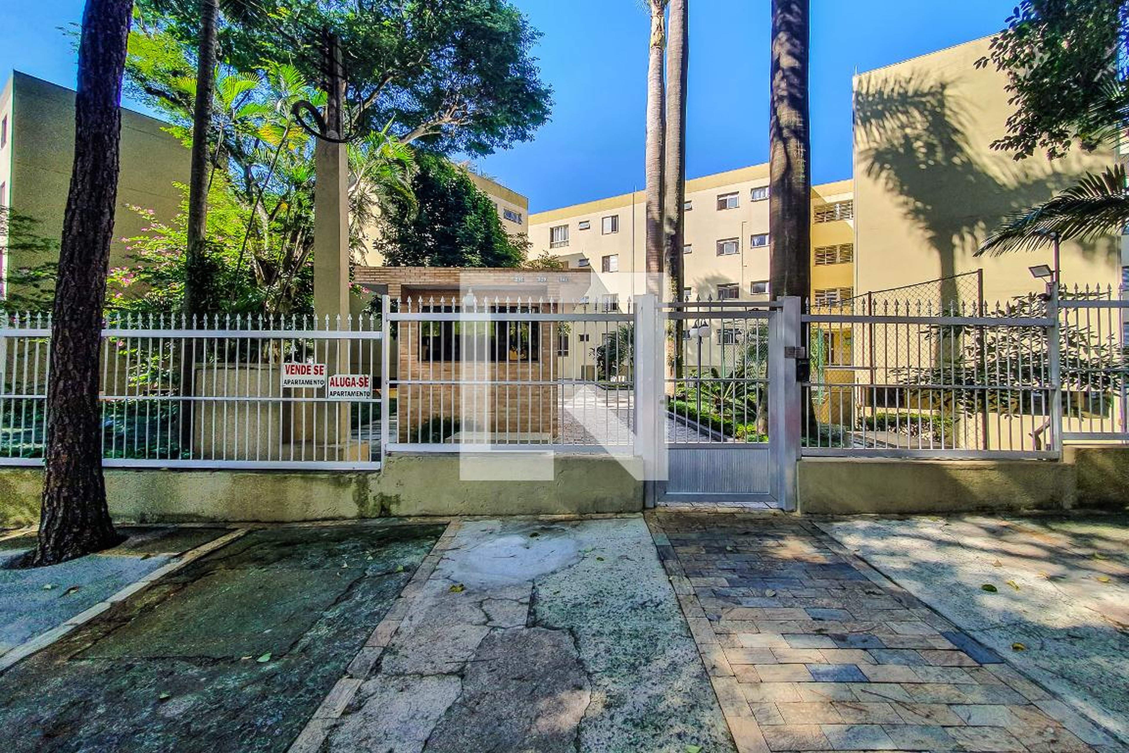 Fachada Condomínio em Rua Frederico Von Martius, 301