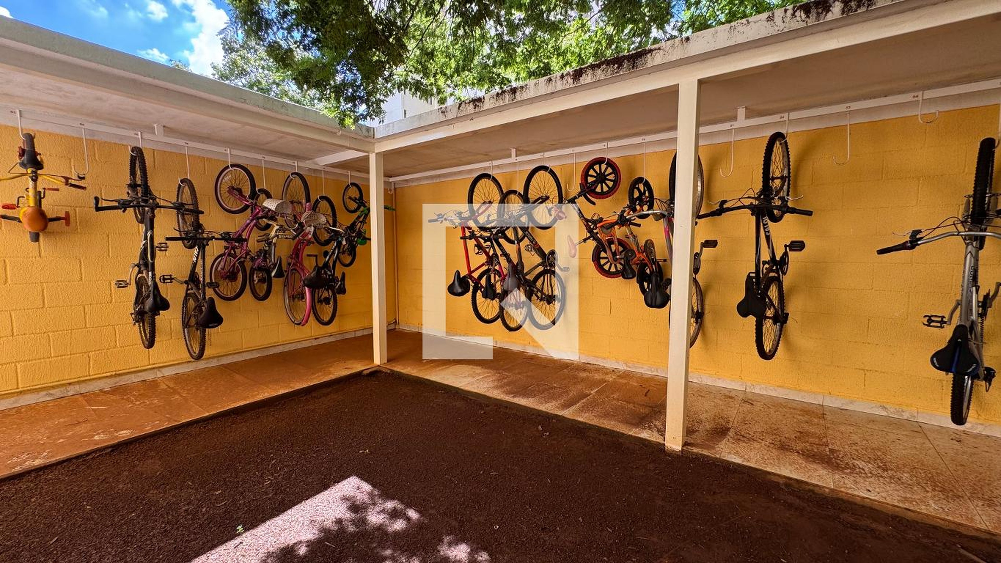 Bicicletário - Saints Martin