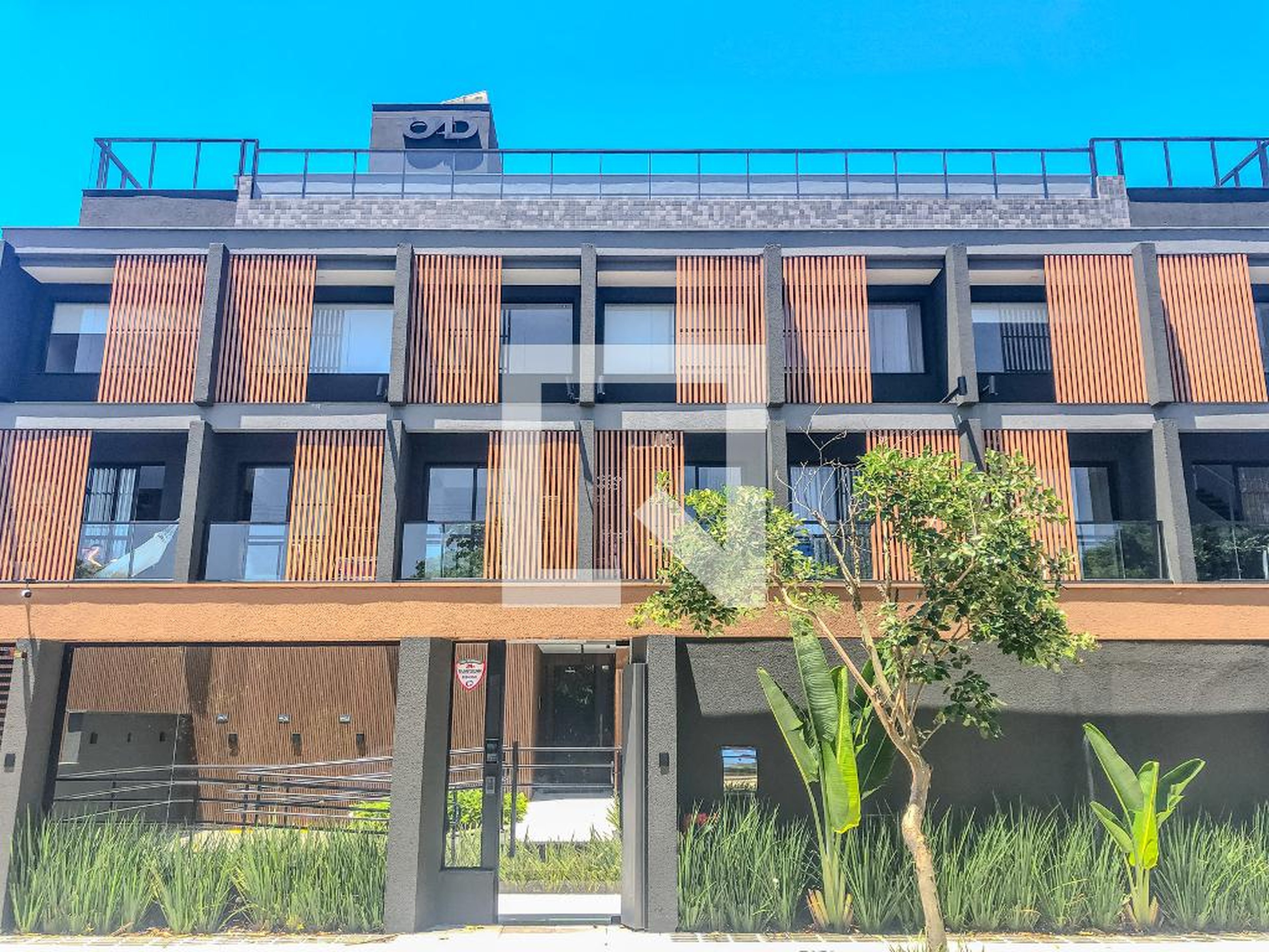 Fachada Condomínio em Rua Antônio José Thomaz da Costa, 99