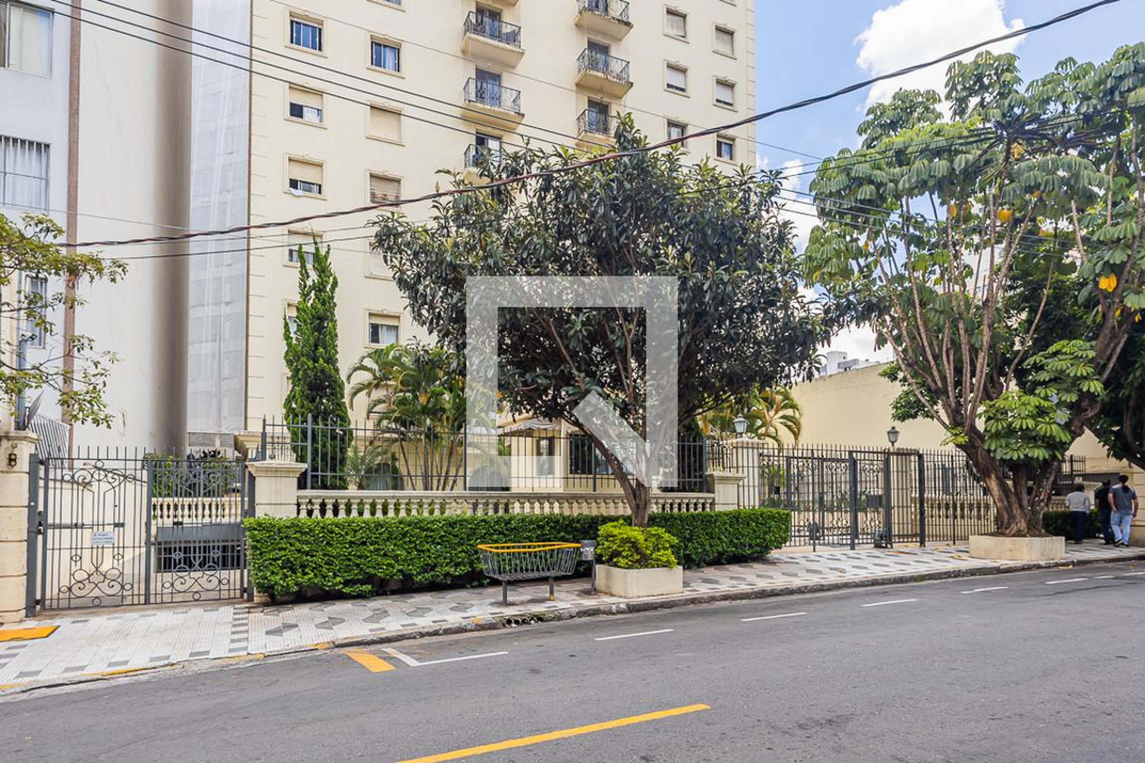 Fachada Edifício Casa dos Pinheiros