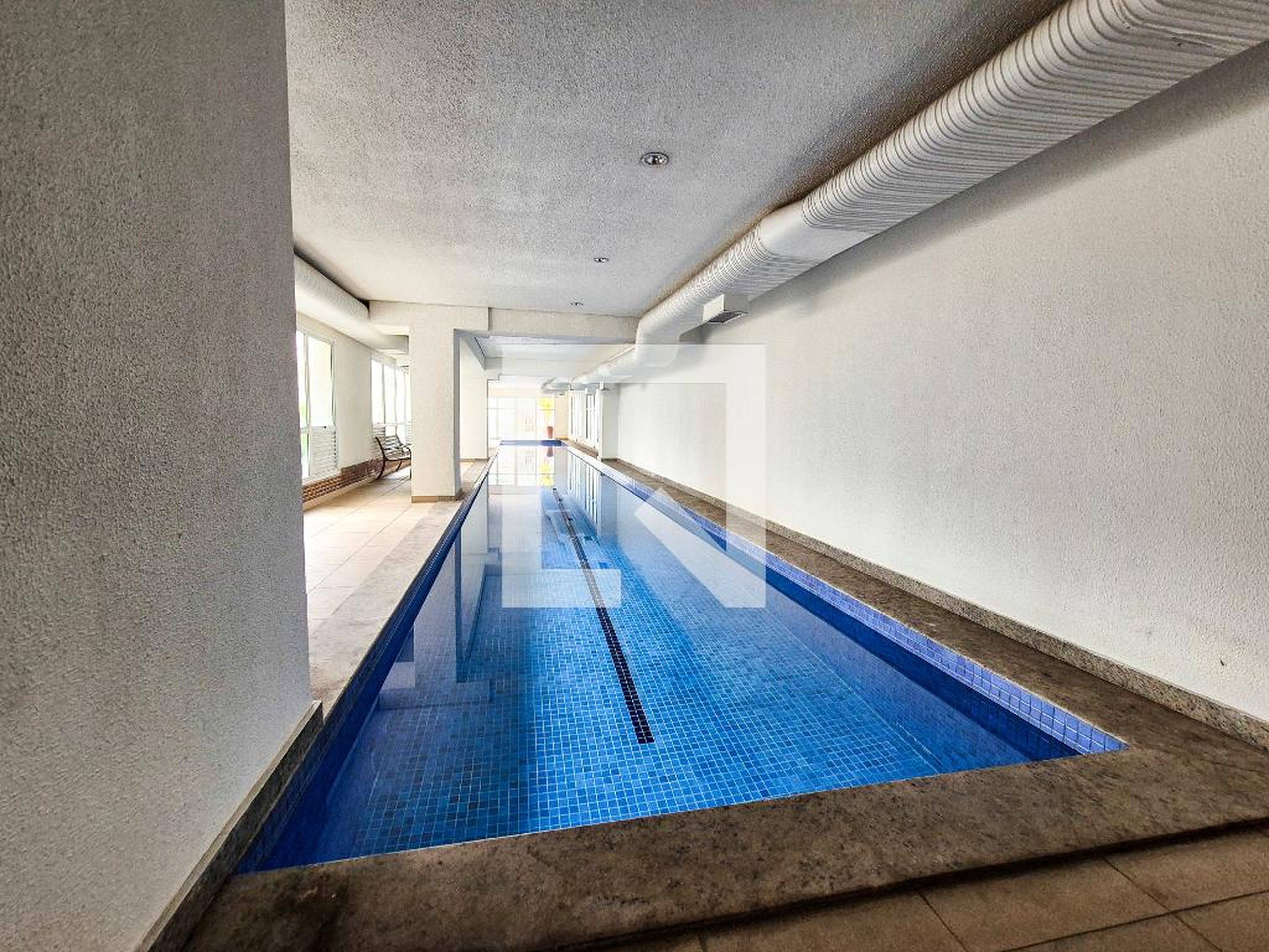 Piscina Coberta Edifício Villa Antônia