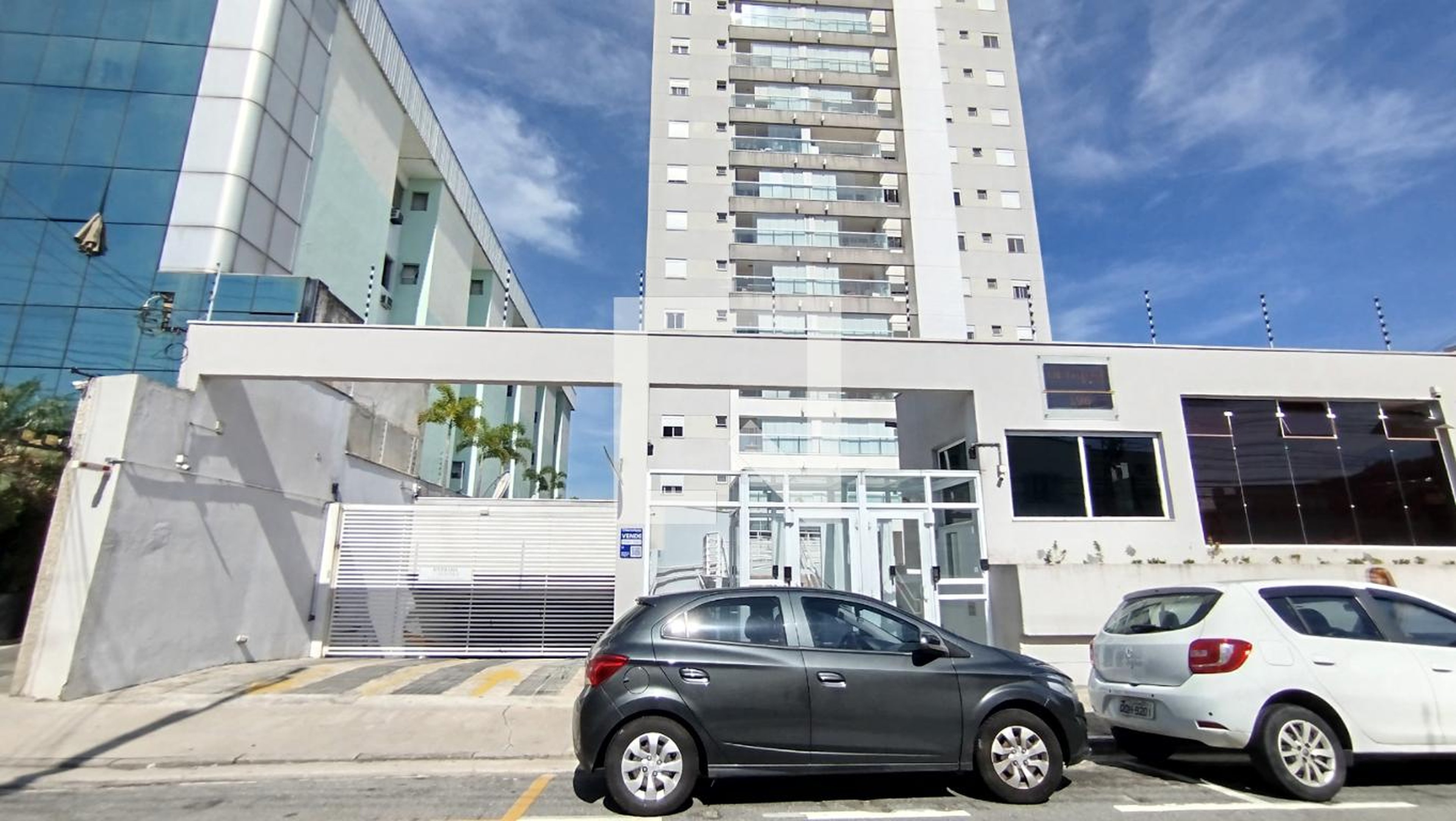 Fachada Condomínio em Rua Santo Antônio da Glória, 196