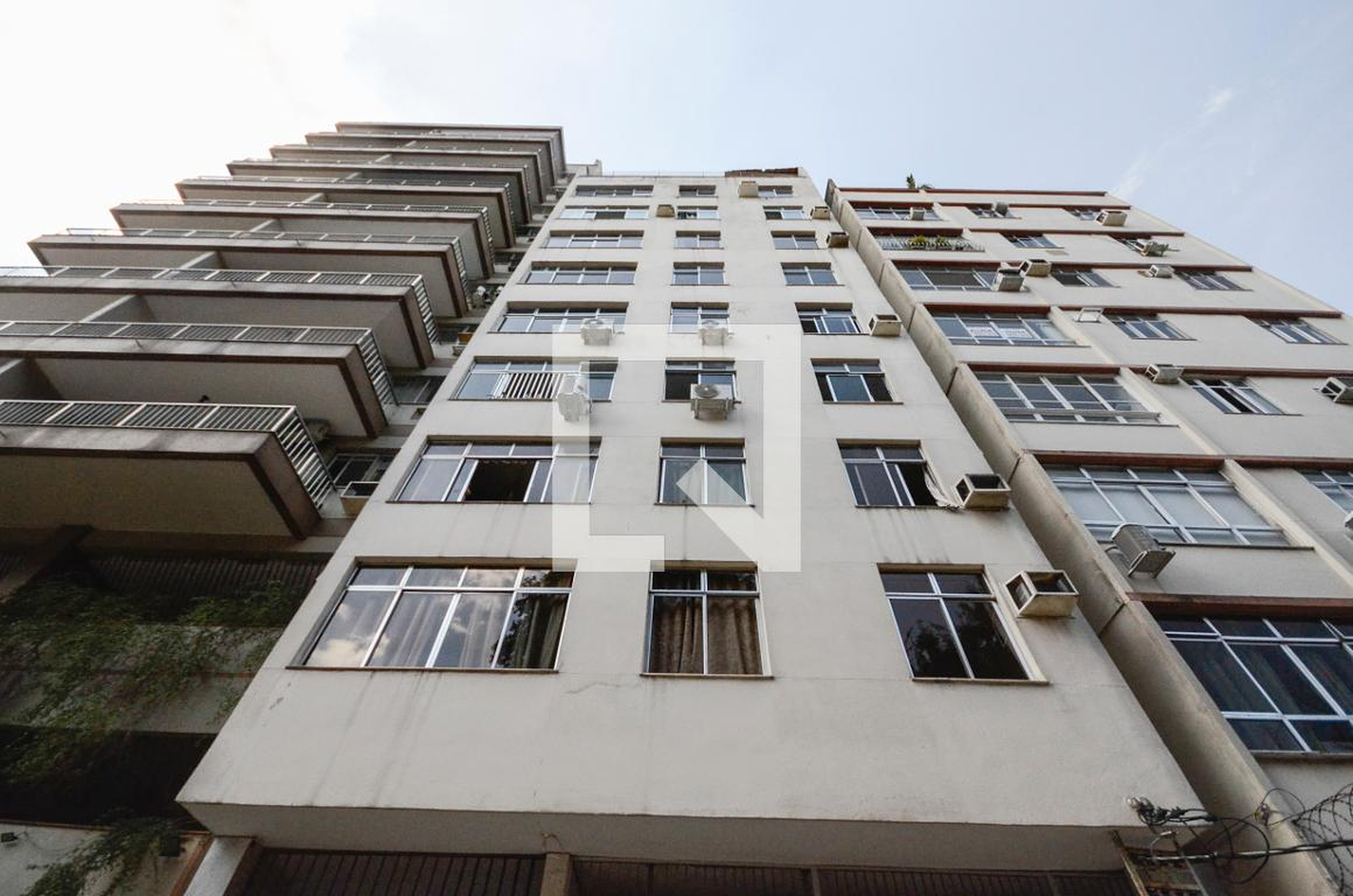 Fachada Condomínio Edifíicio Cidade de Guadalajara