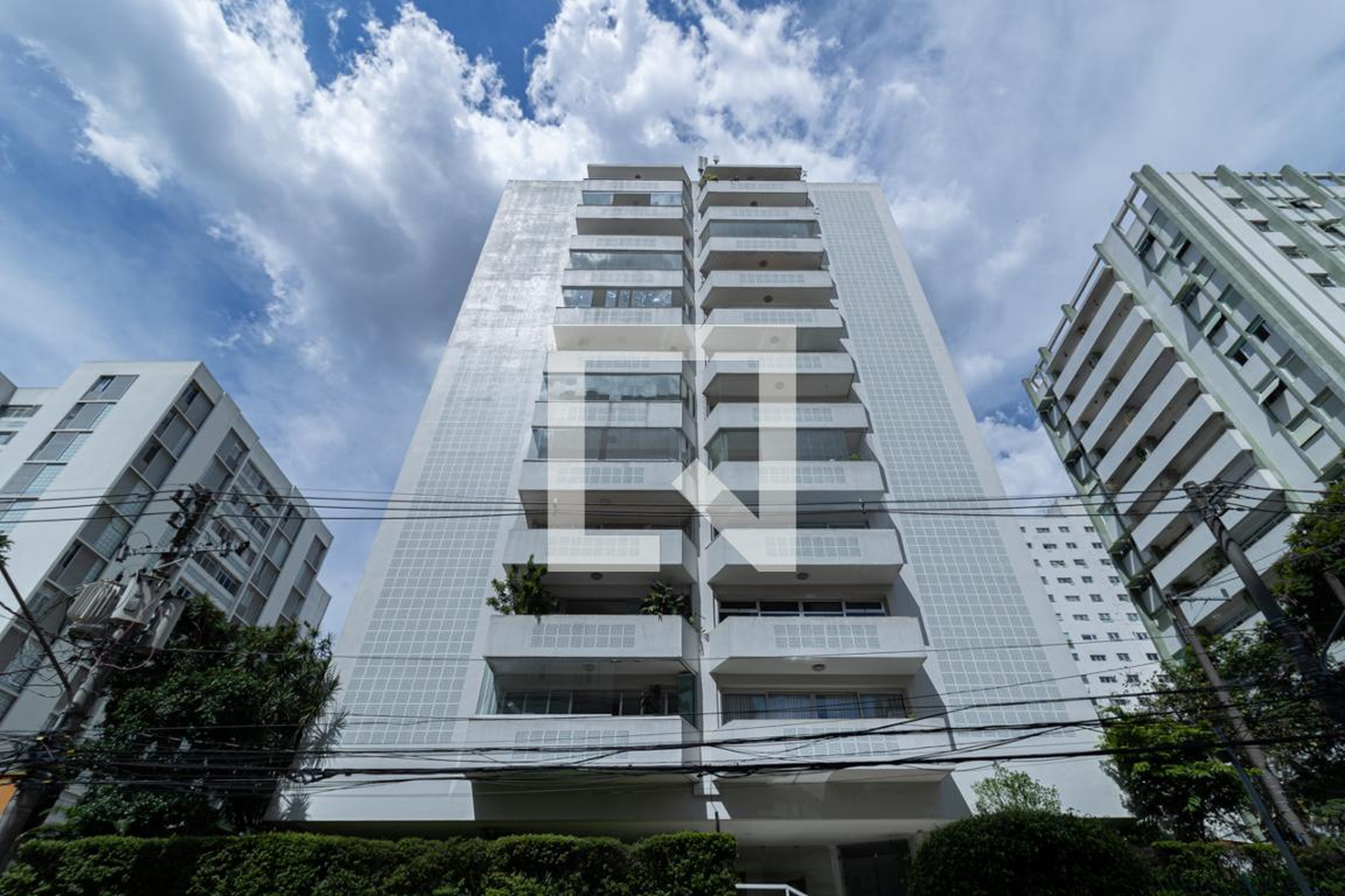 Fachada do Prédio Edifício Gisele