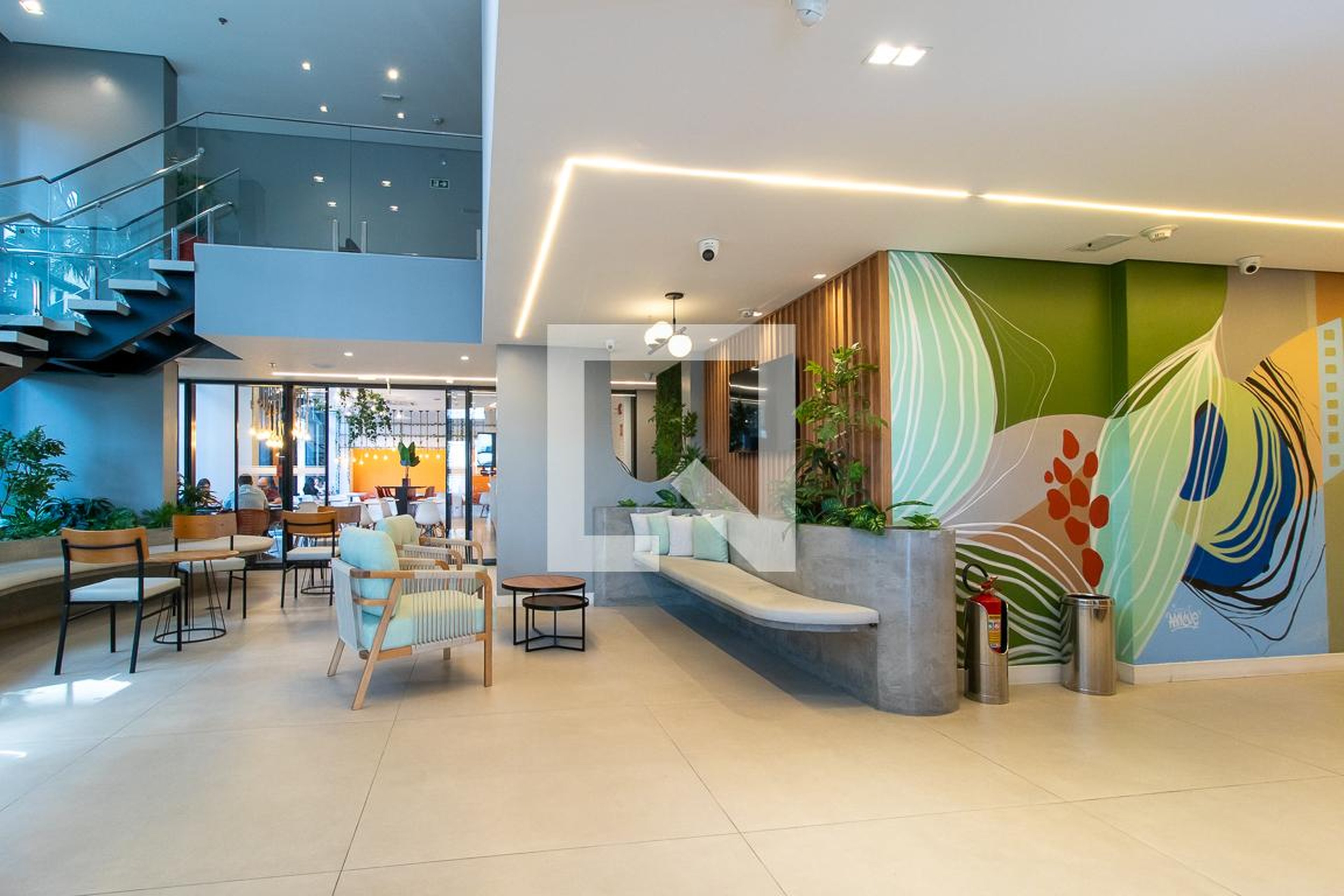 Hall de entrada - Edifício Helbor Stay Batel