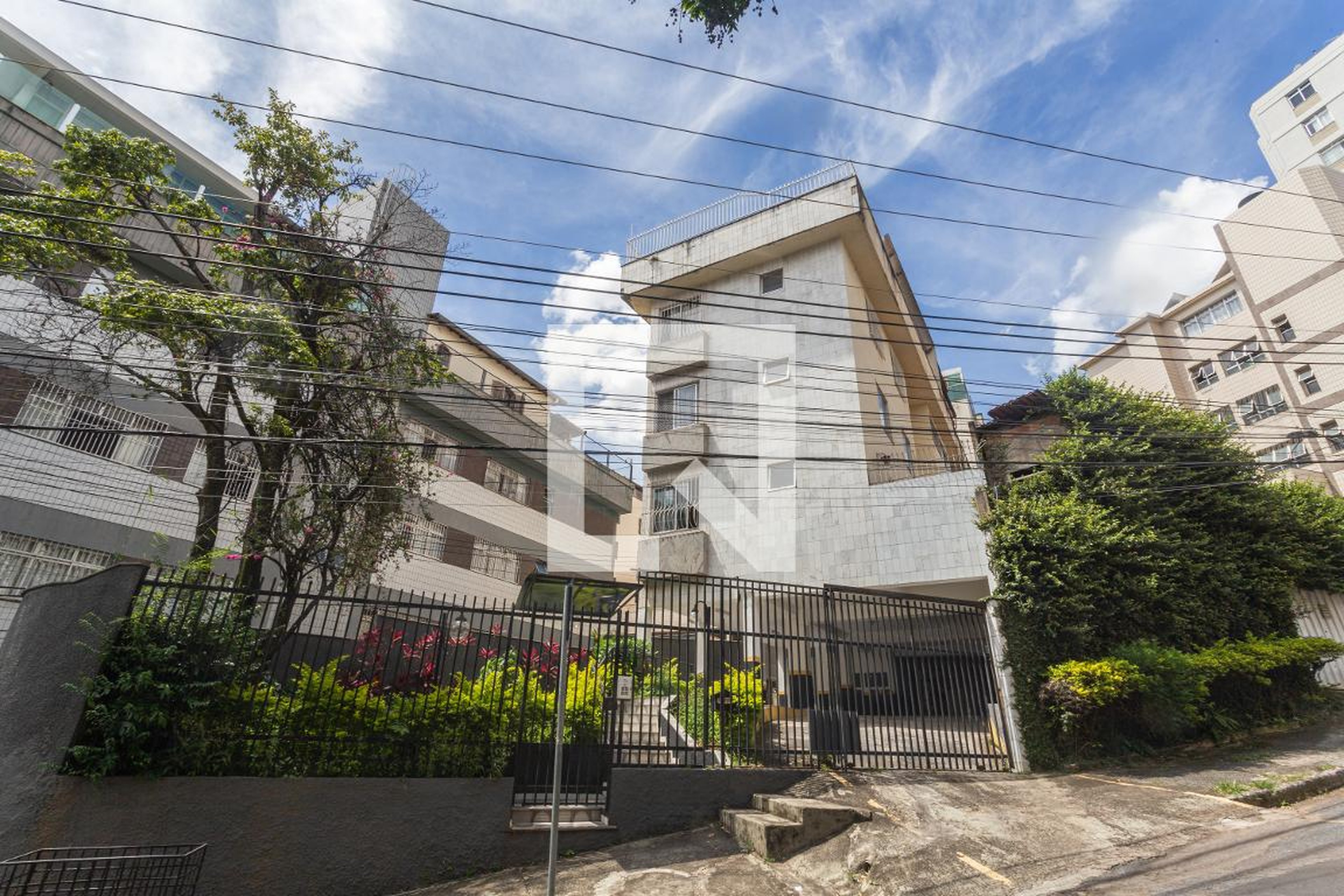 Fachada Condomínio em Rua Pilar, 156