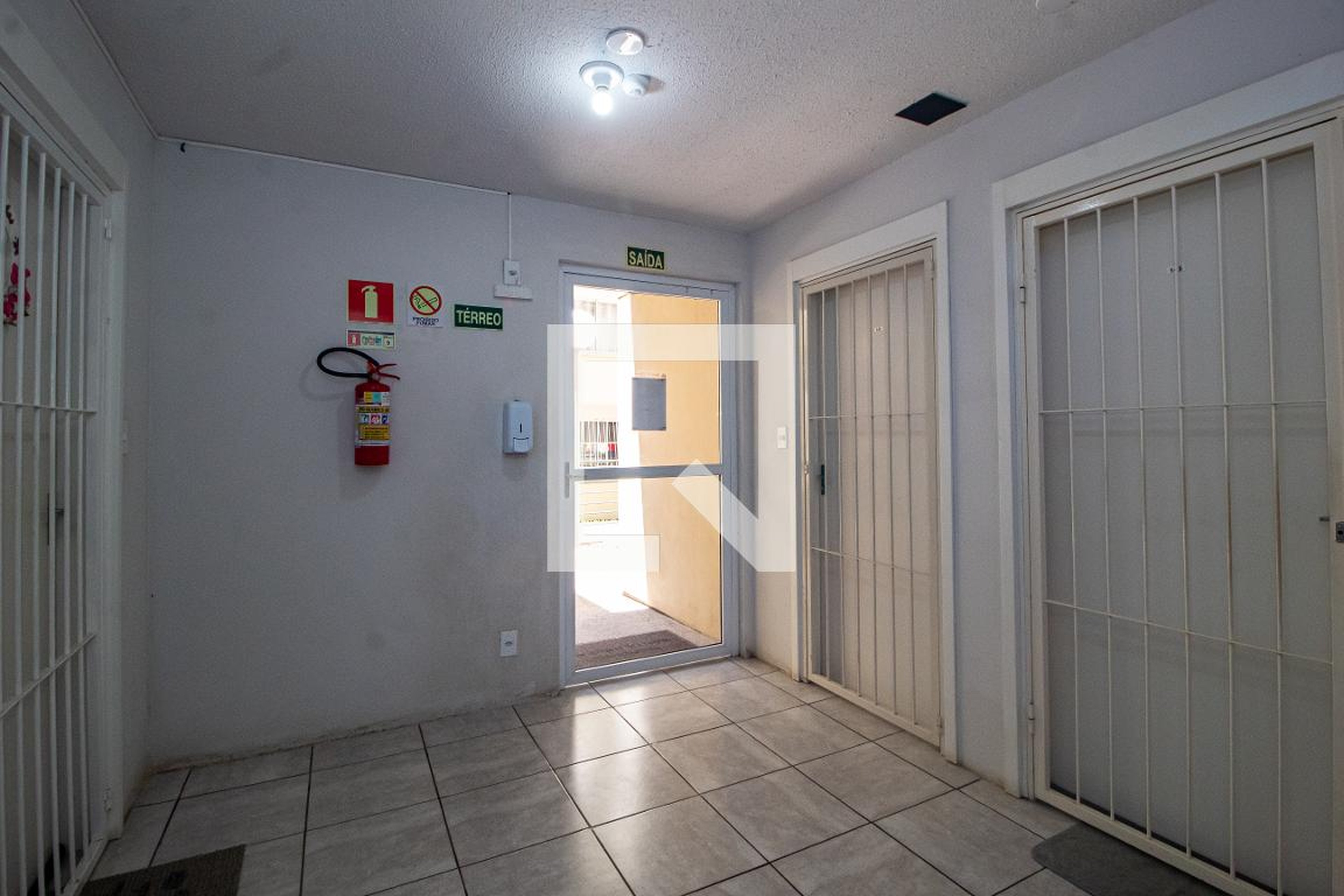 Hall de entrada - Residencial Santa Helena