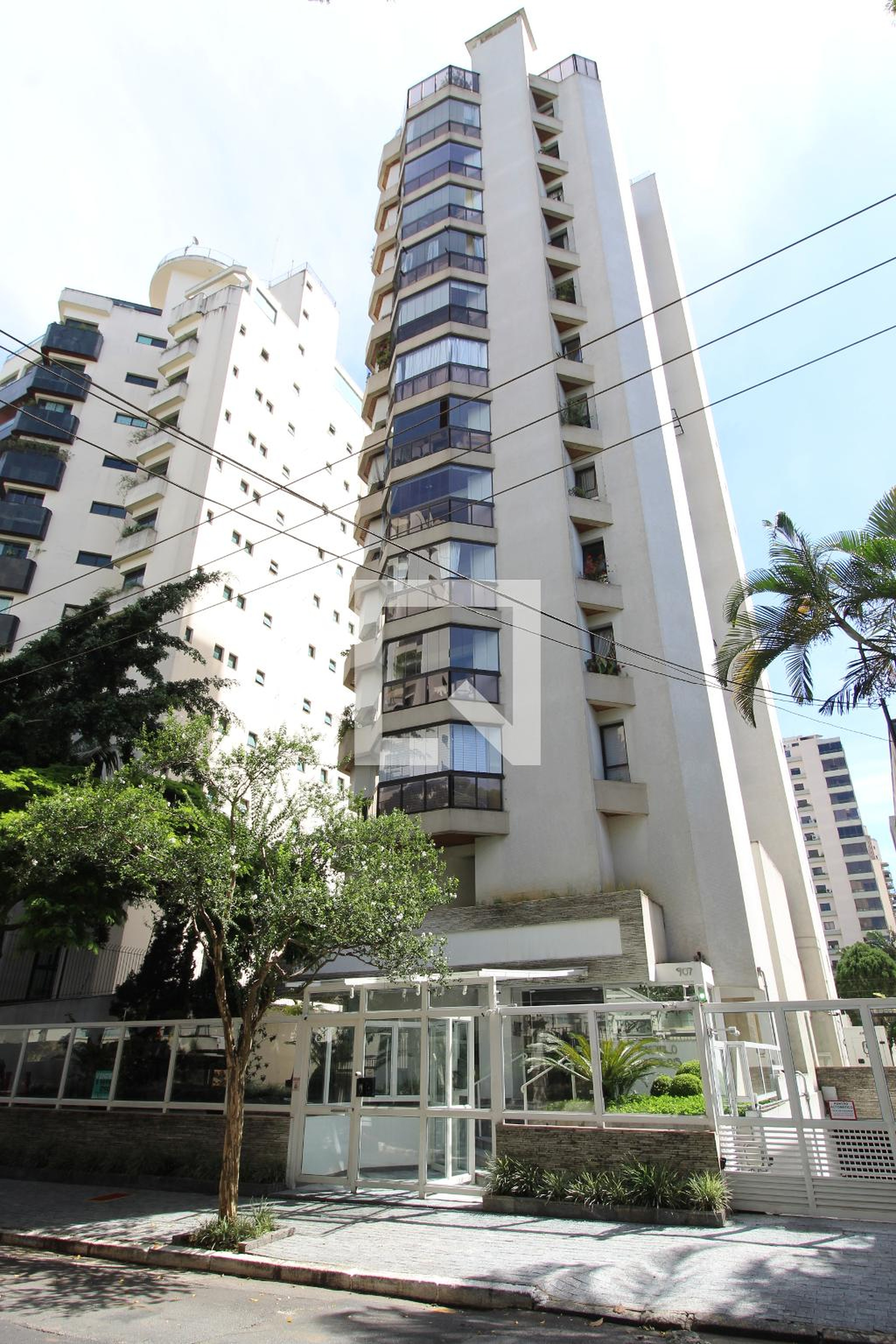 Fachada do Prédio Condomínio Castelo de Blois