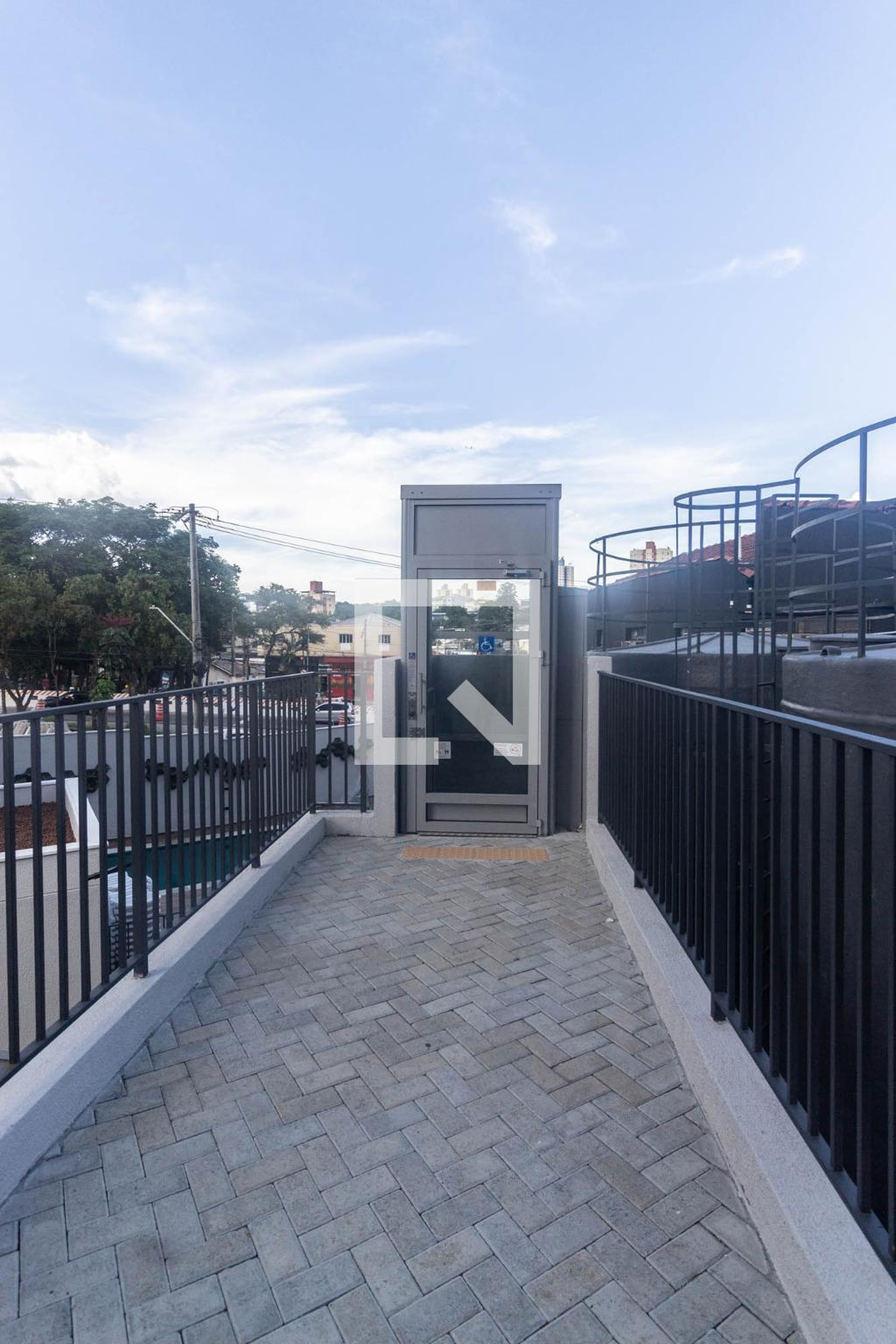 Elevador - Vibra Imirim - Oficial