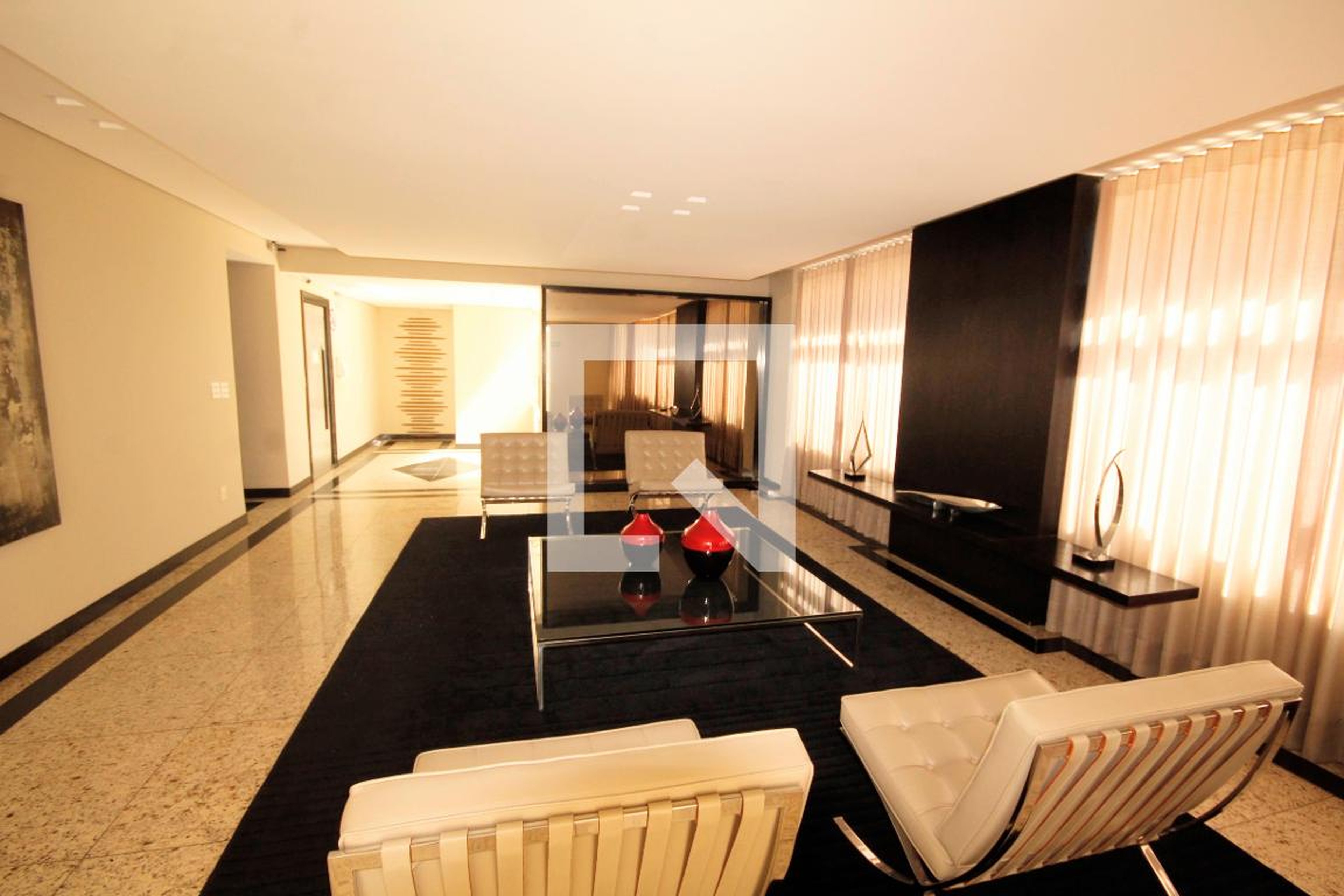 Hall de entrada - Maria Vilas Boas