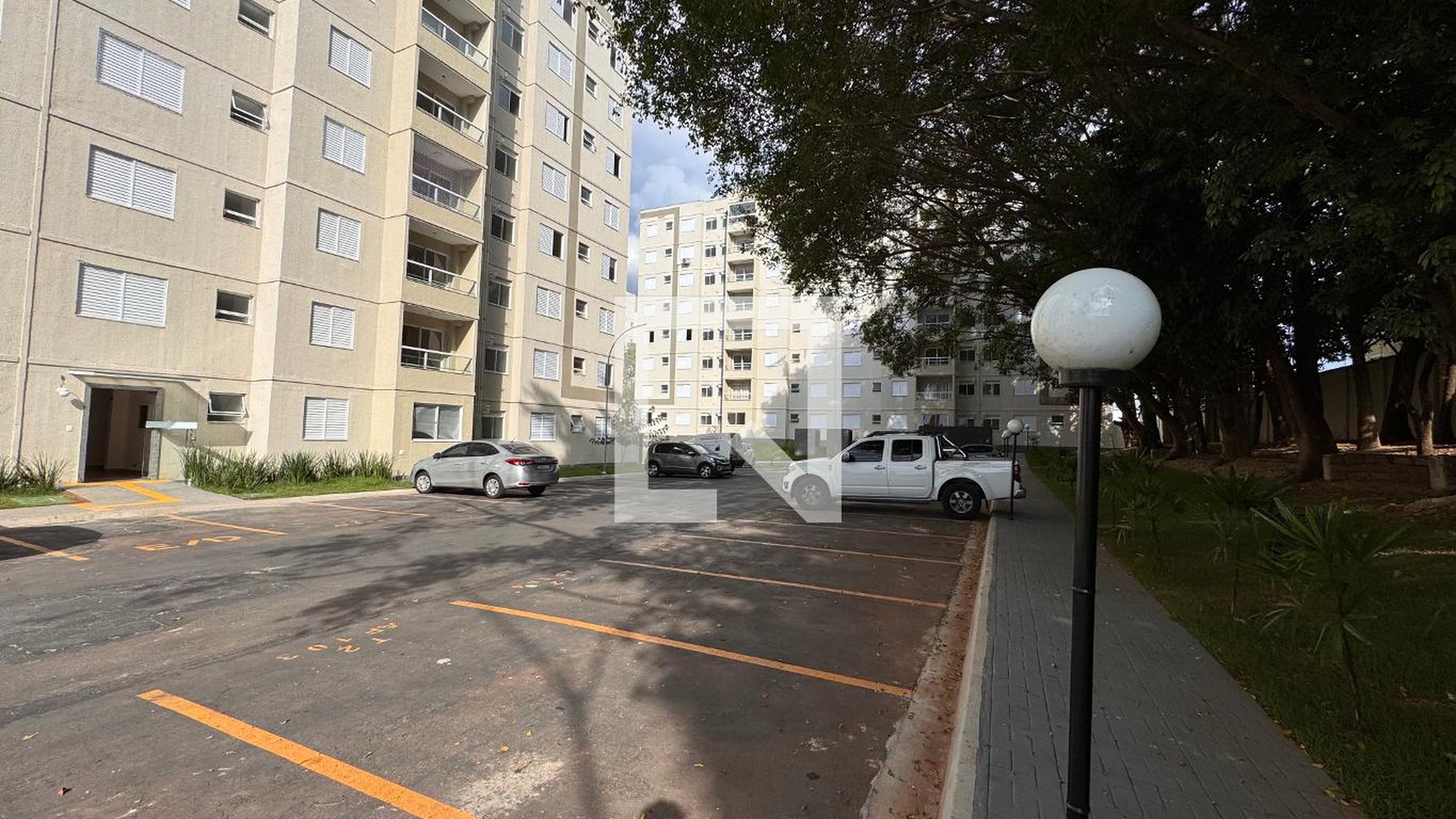 Condomínio - Diamante Ville -  Residencial