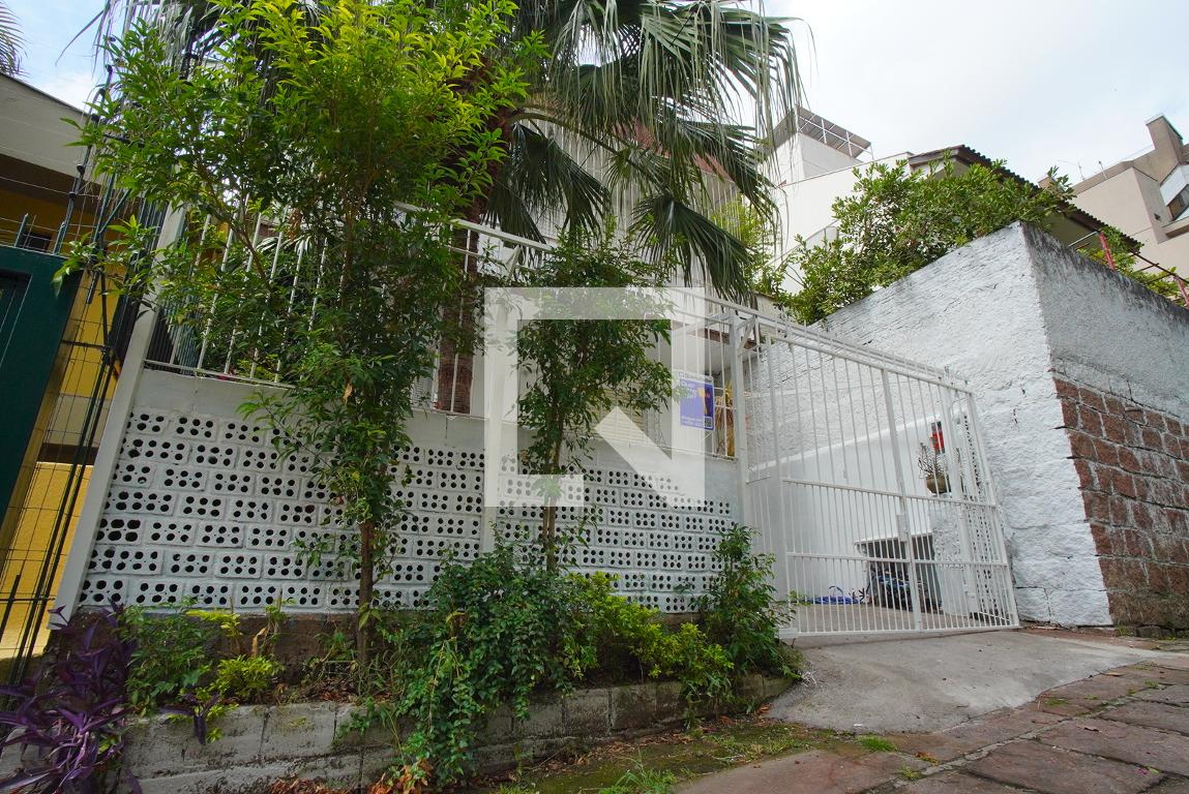 Fachada Condomínio em Rua Vasco da Gama, 1031