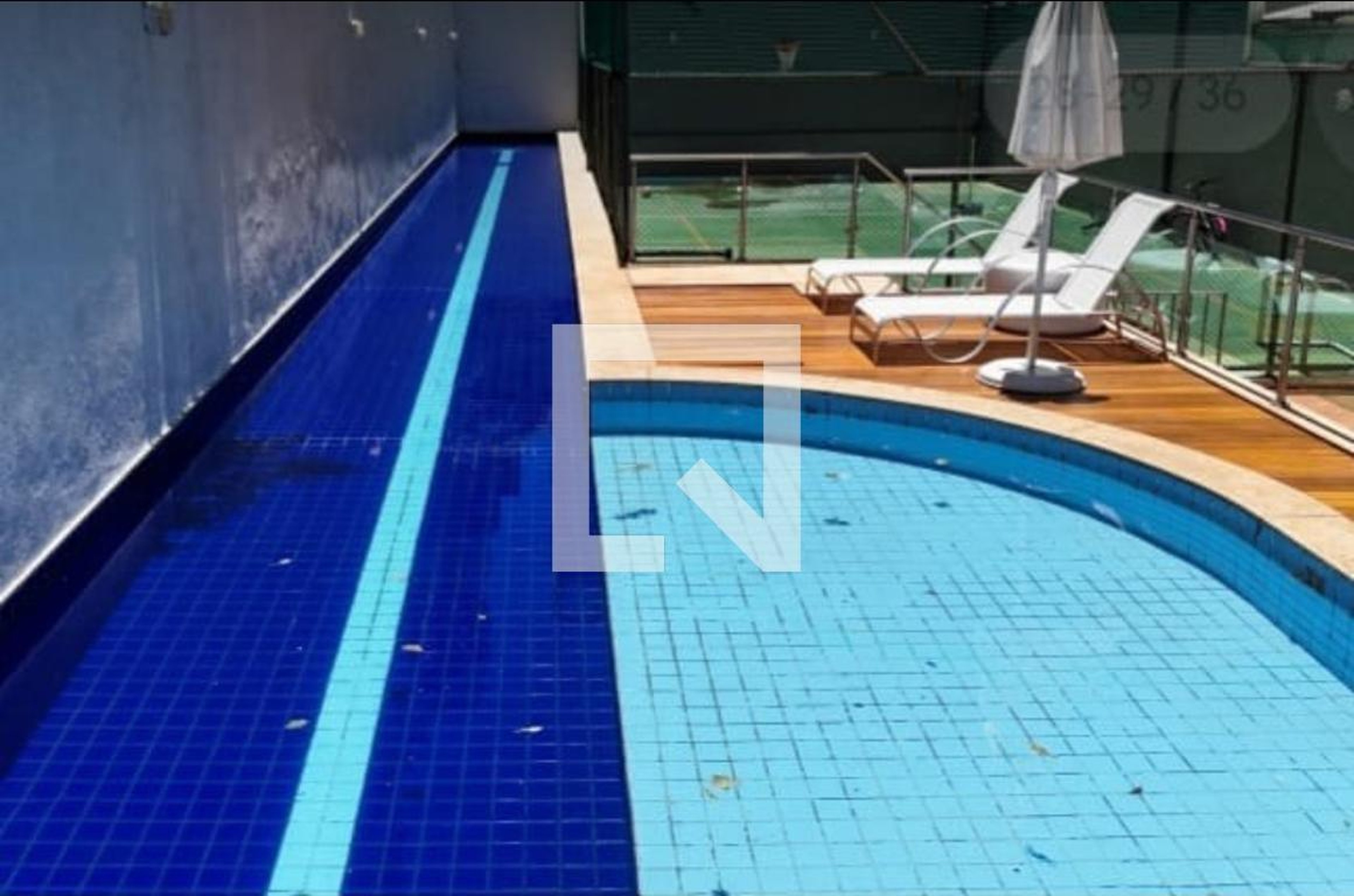 Piscina - Edifício Paradise