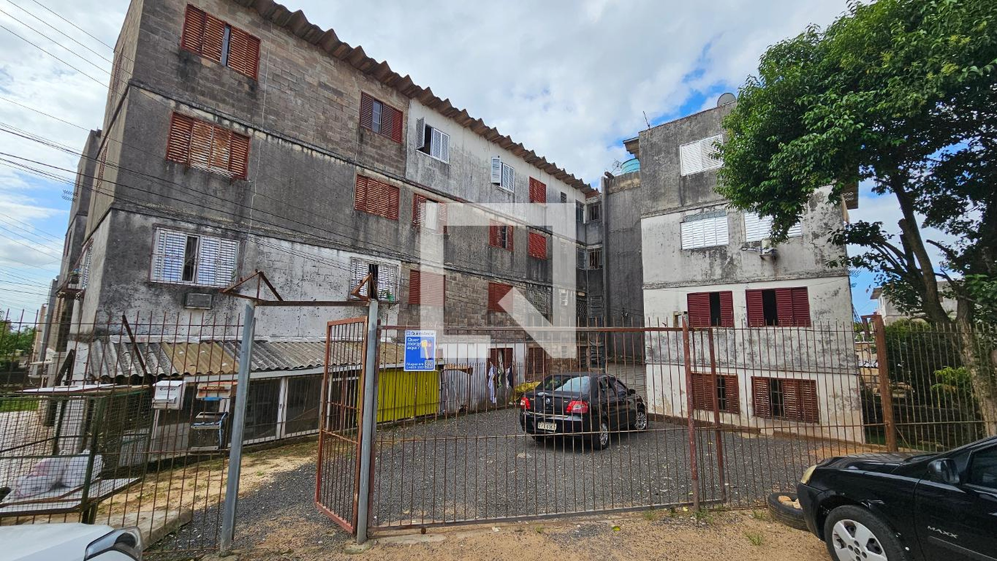 Fachada Condomínio em Rua Domênico Feoli, 270