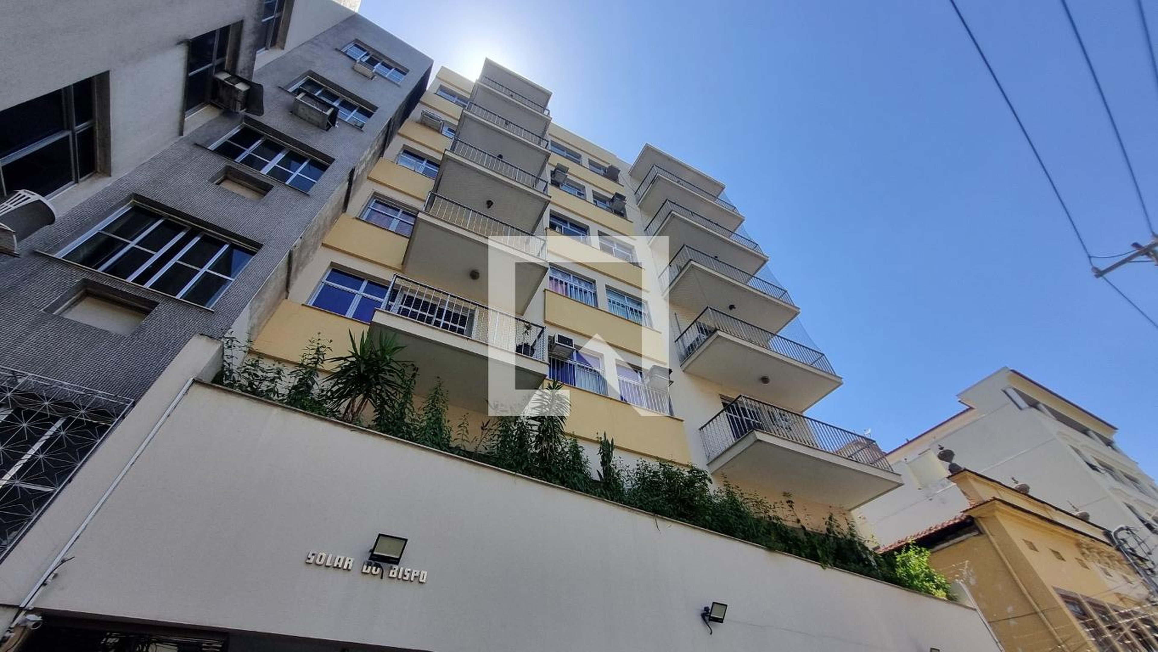 Fachada Edifício Solar do Bispo