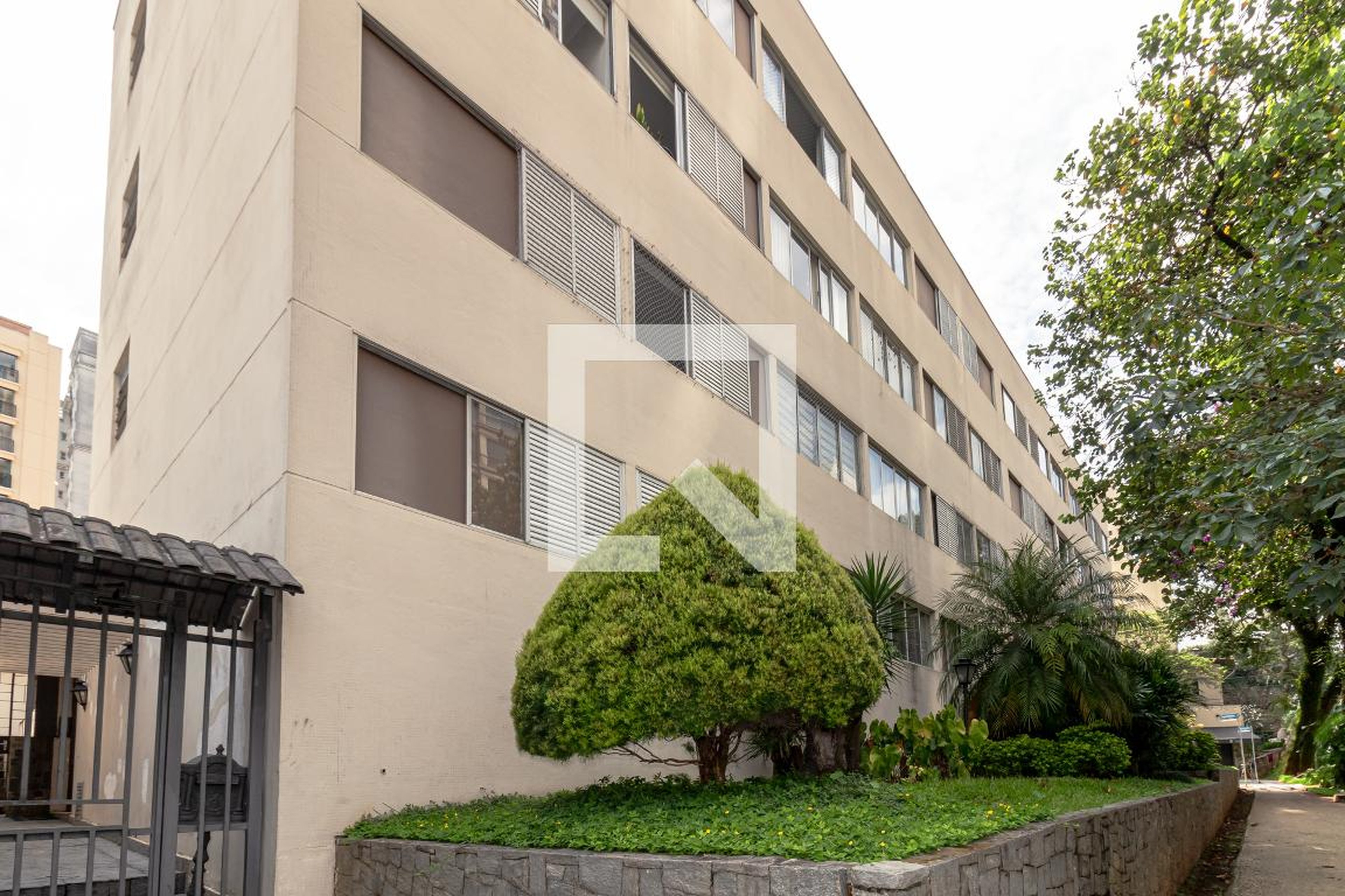 Fachada Edifício Maison Emilia