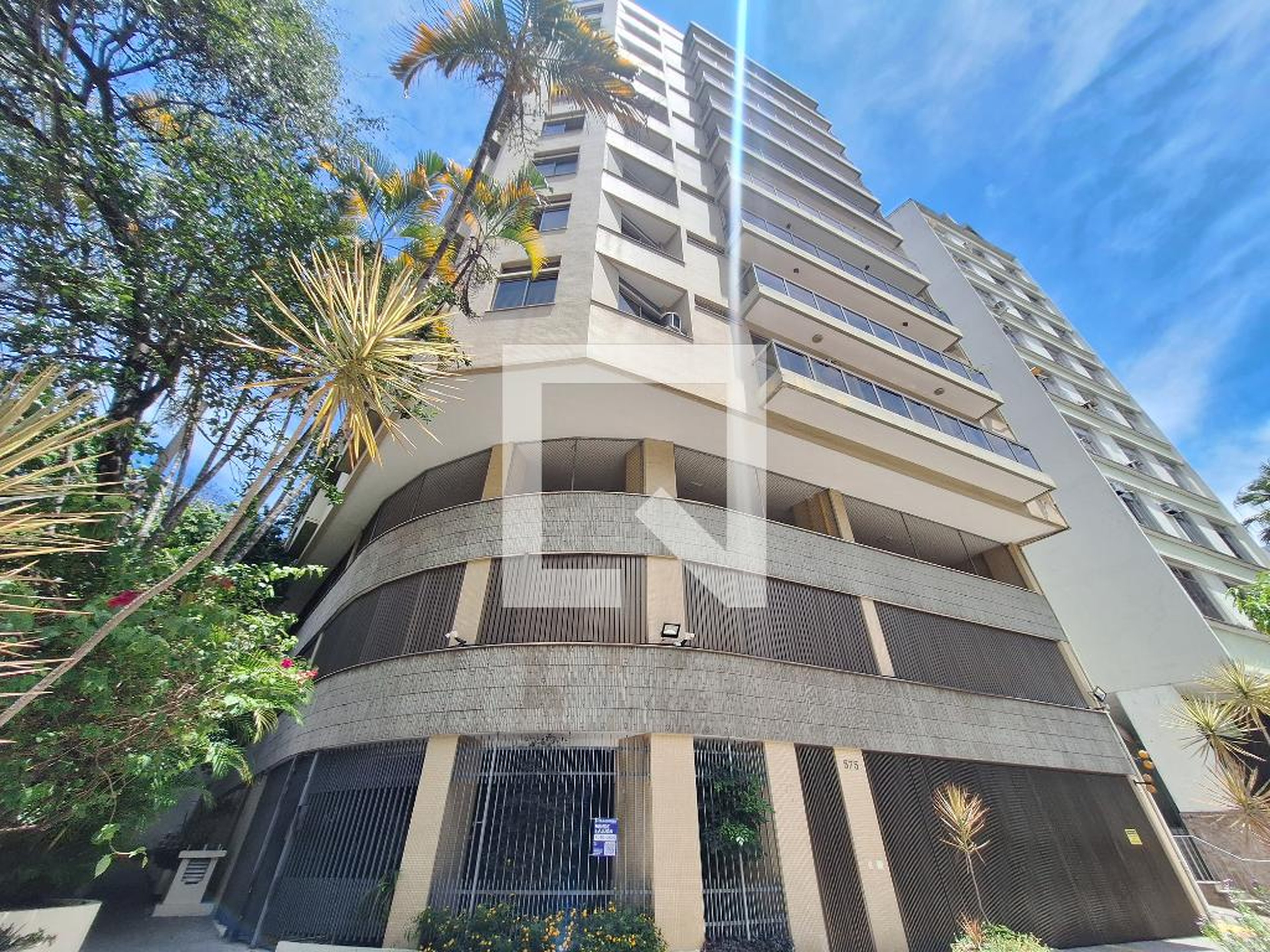 Fachada Condomínio Solar das Mangueiras