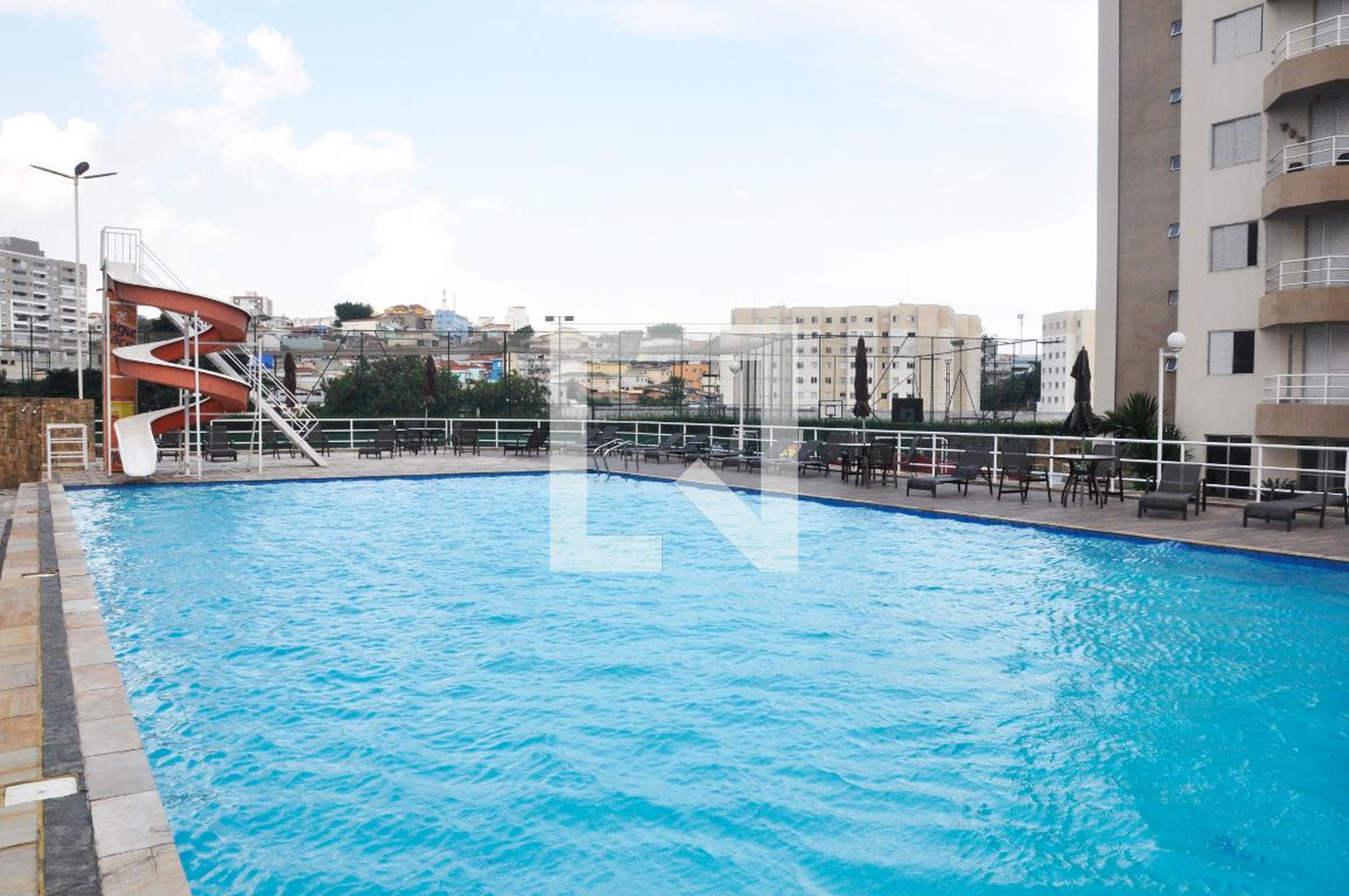 Piscina - Imóveis Ronaldo Nogueira  Portal dos Bandeirantes