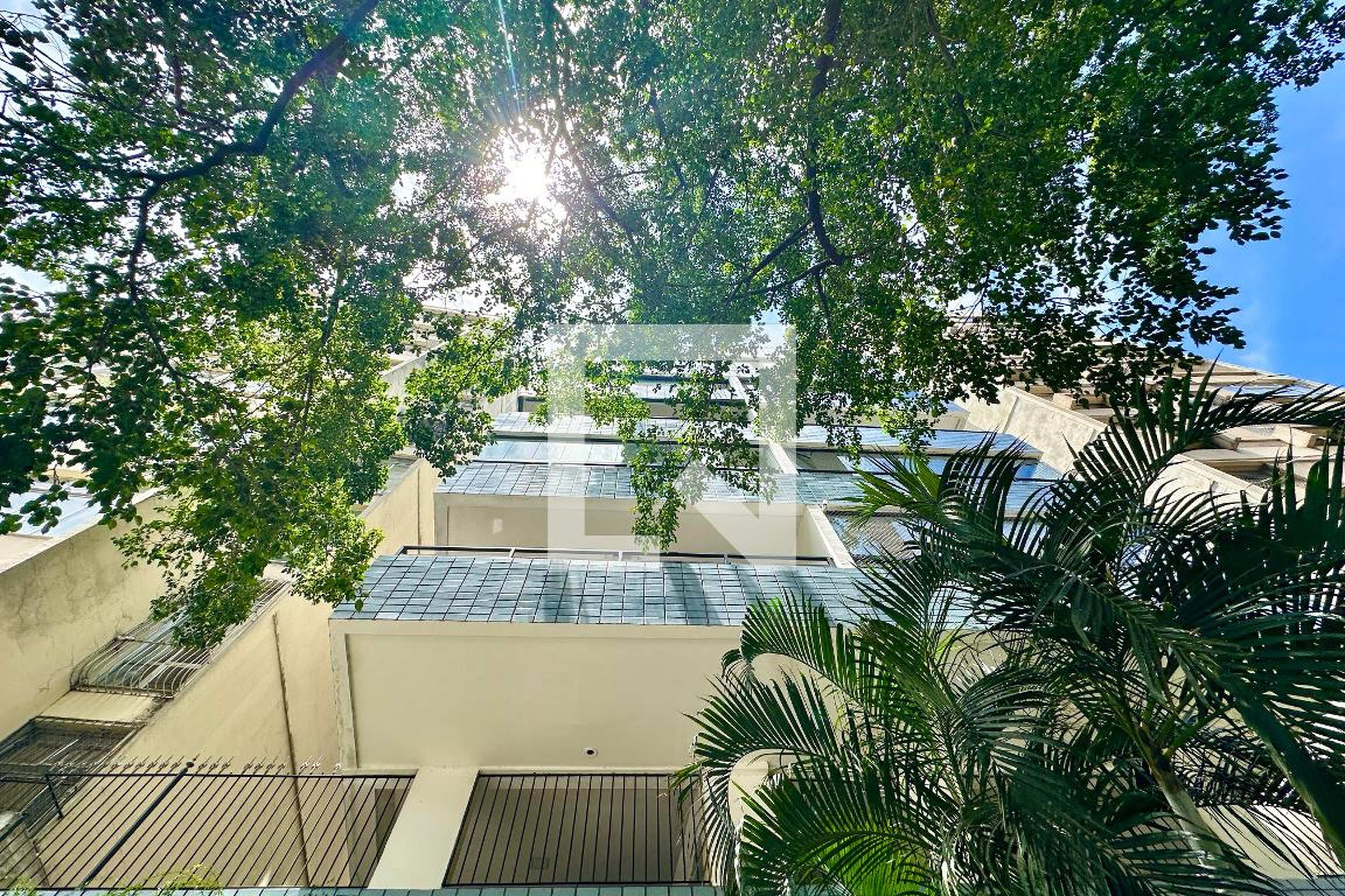 Fachada Edifício Palazzo Laranjeiras