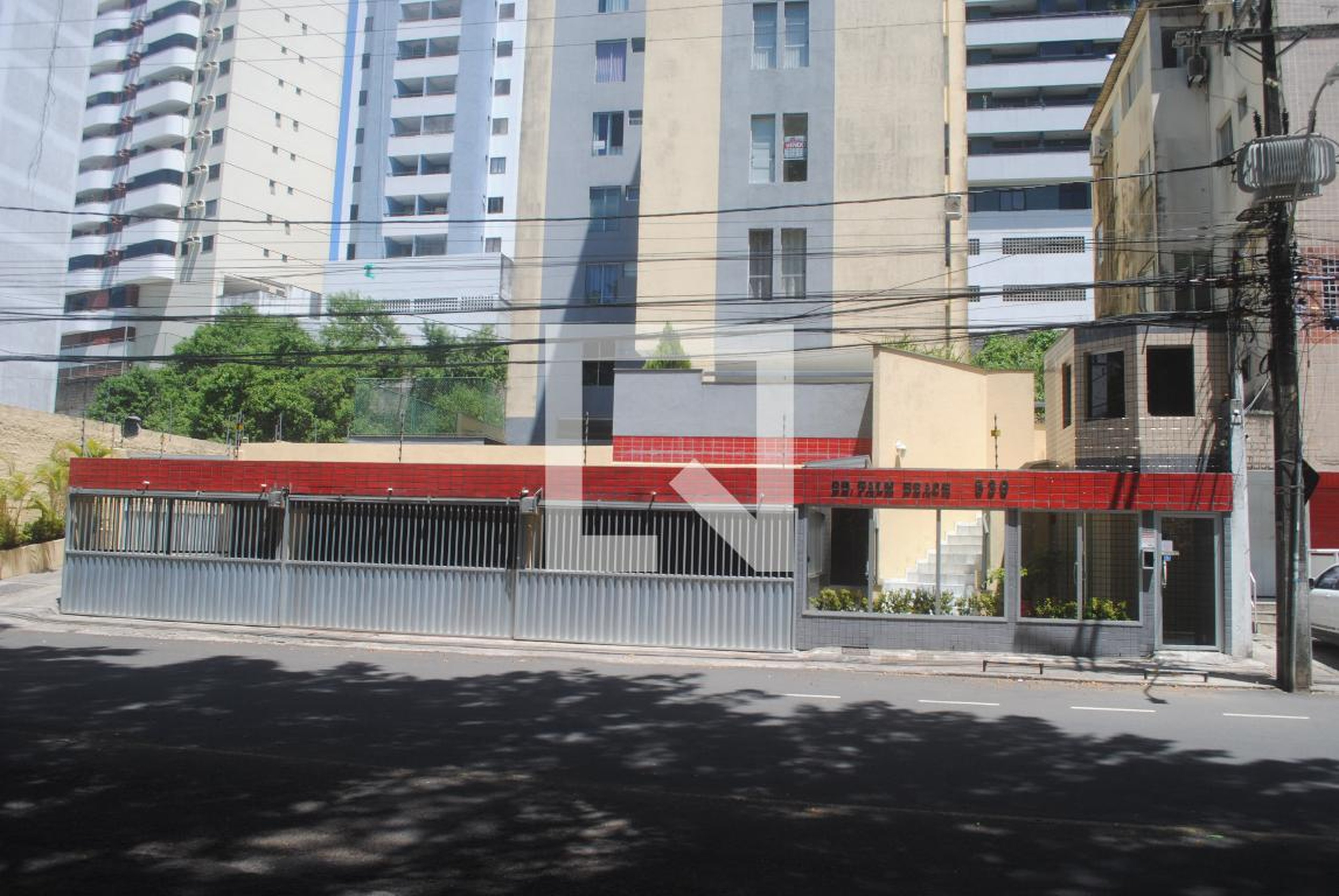 Fachada Residencial Palm Beach