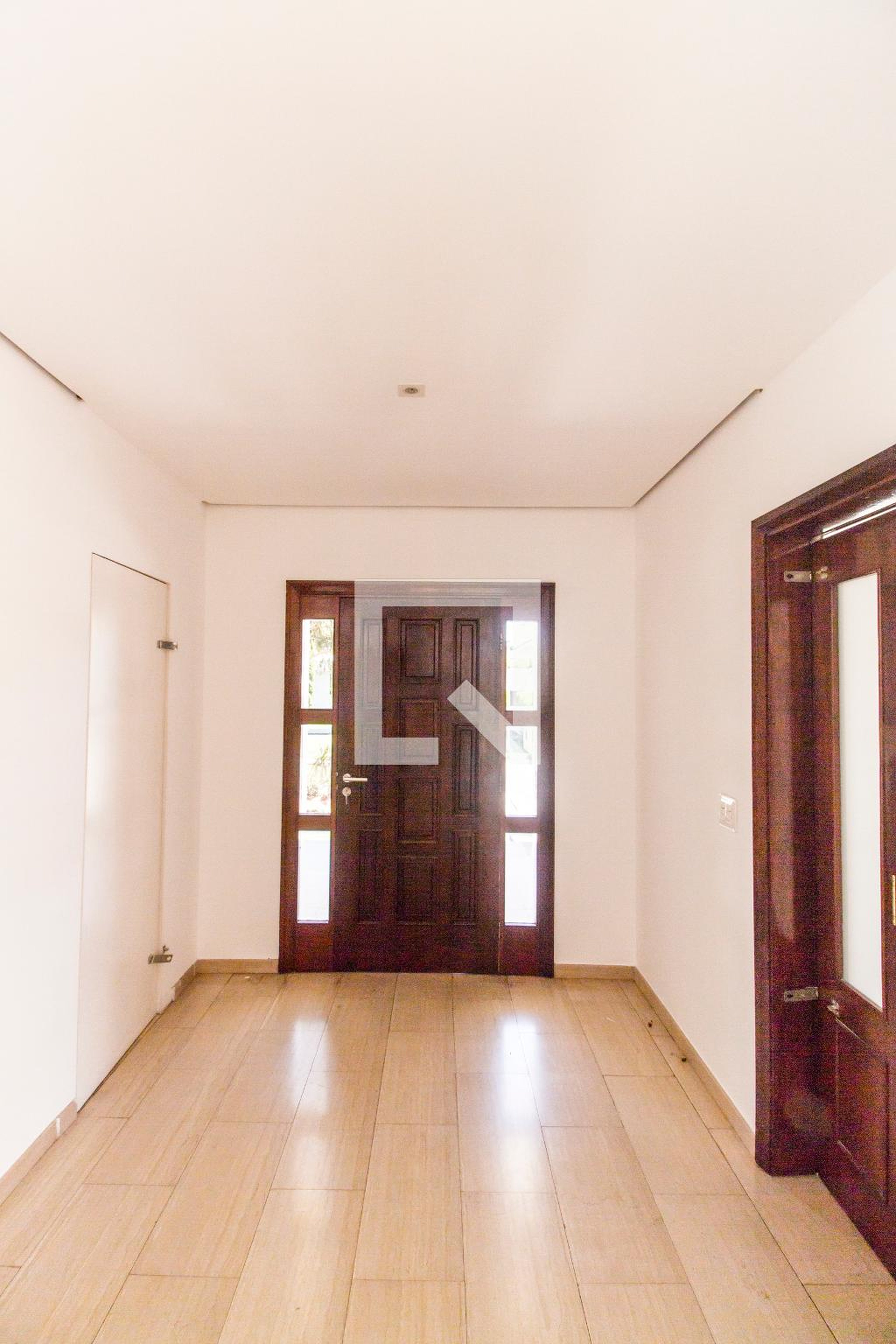 Hall de entrada Condomínio em Alameda Honduras, 167