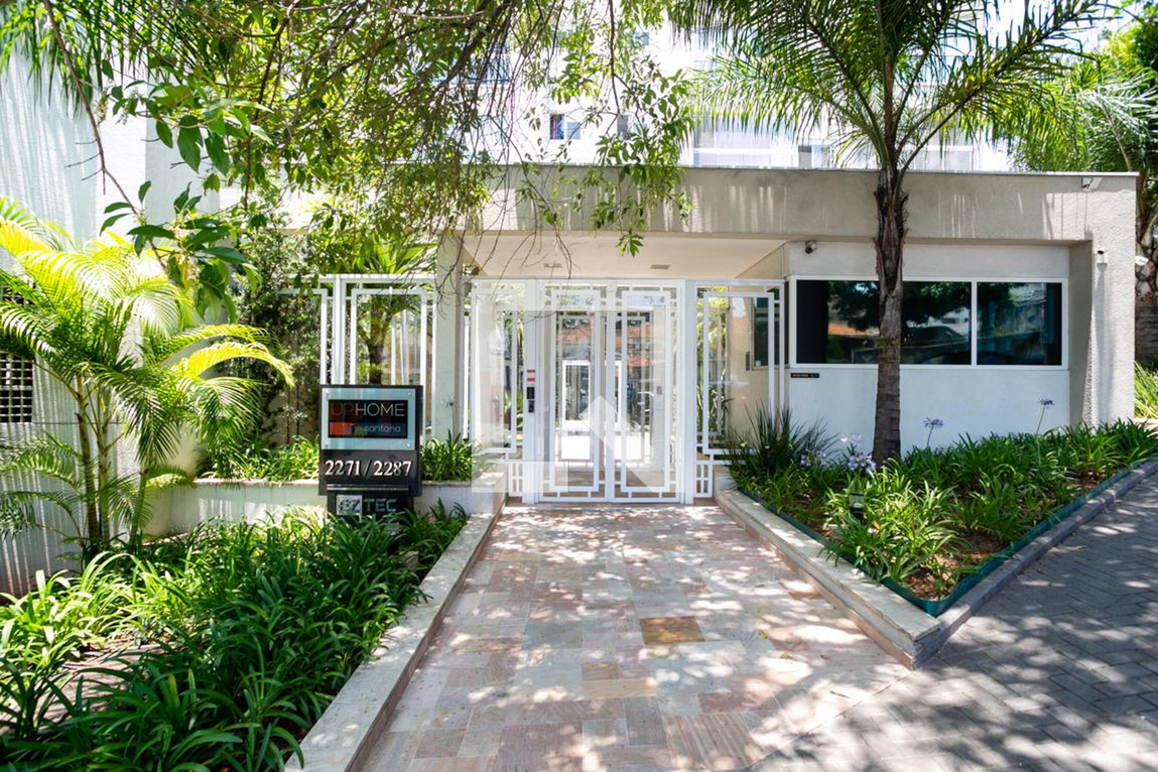 Fachada do condomínio Condomínio Up Home Santana