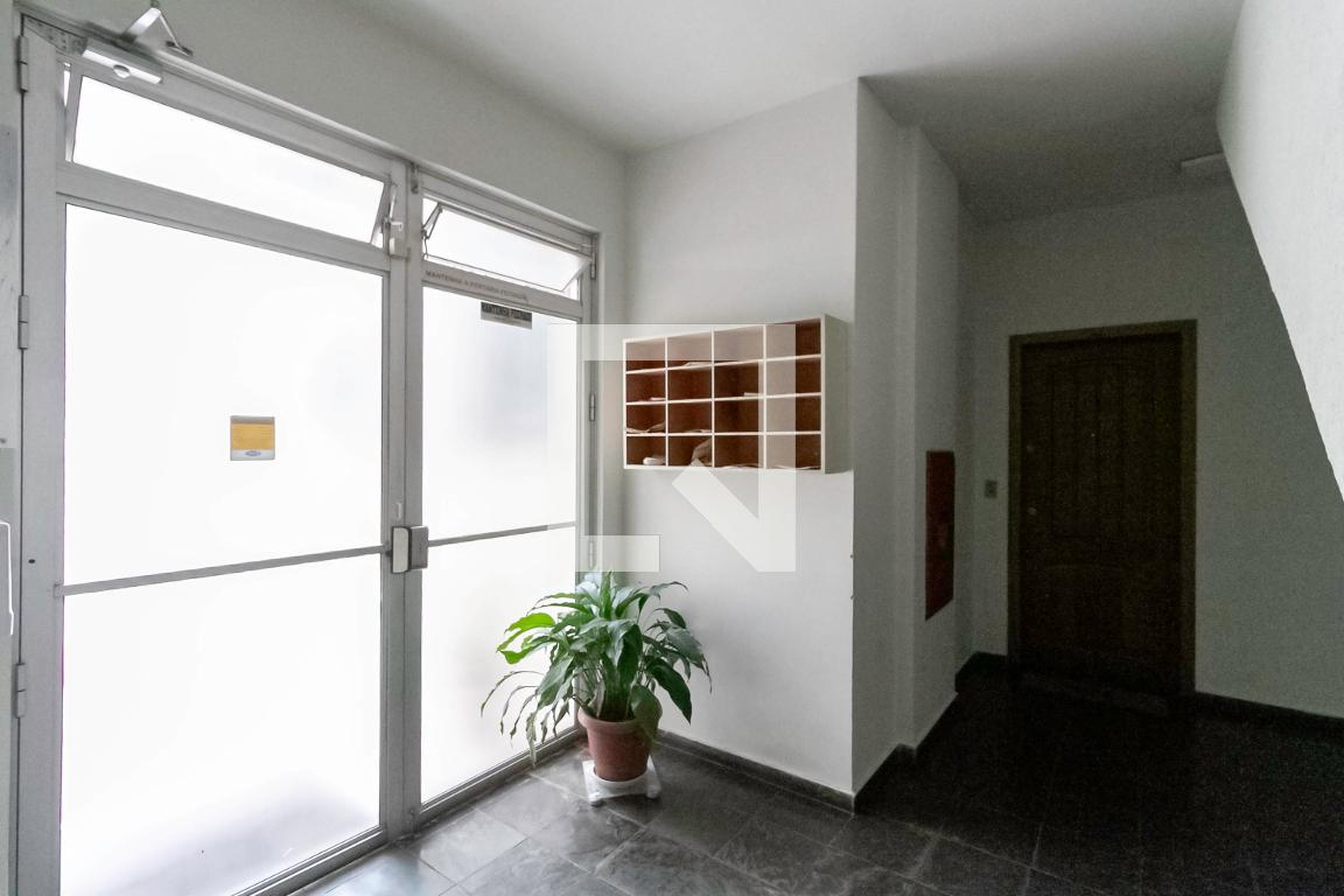 Hall social - Edifício Castelo de Zurick