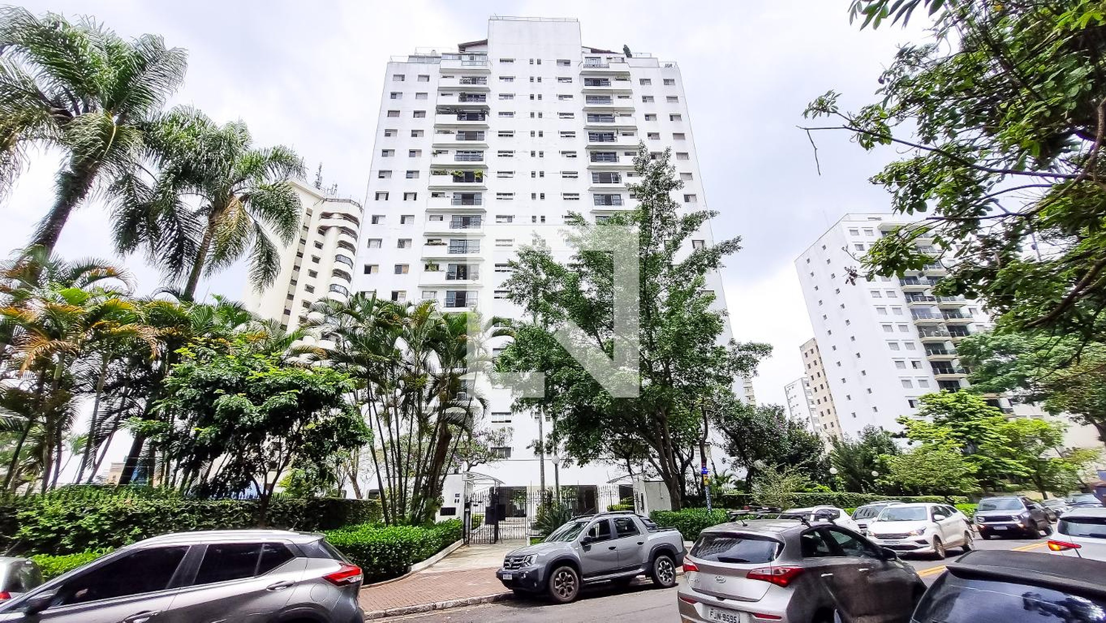 Fachada do Prédio Condomínio Morumbi Village