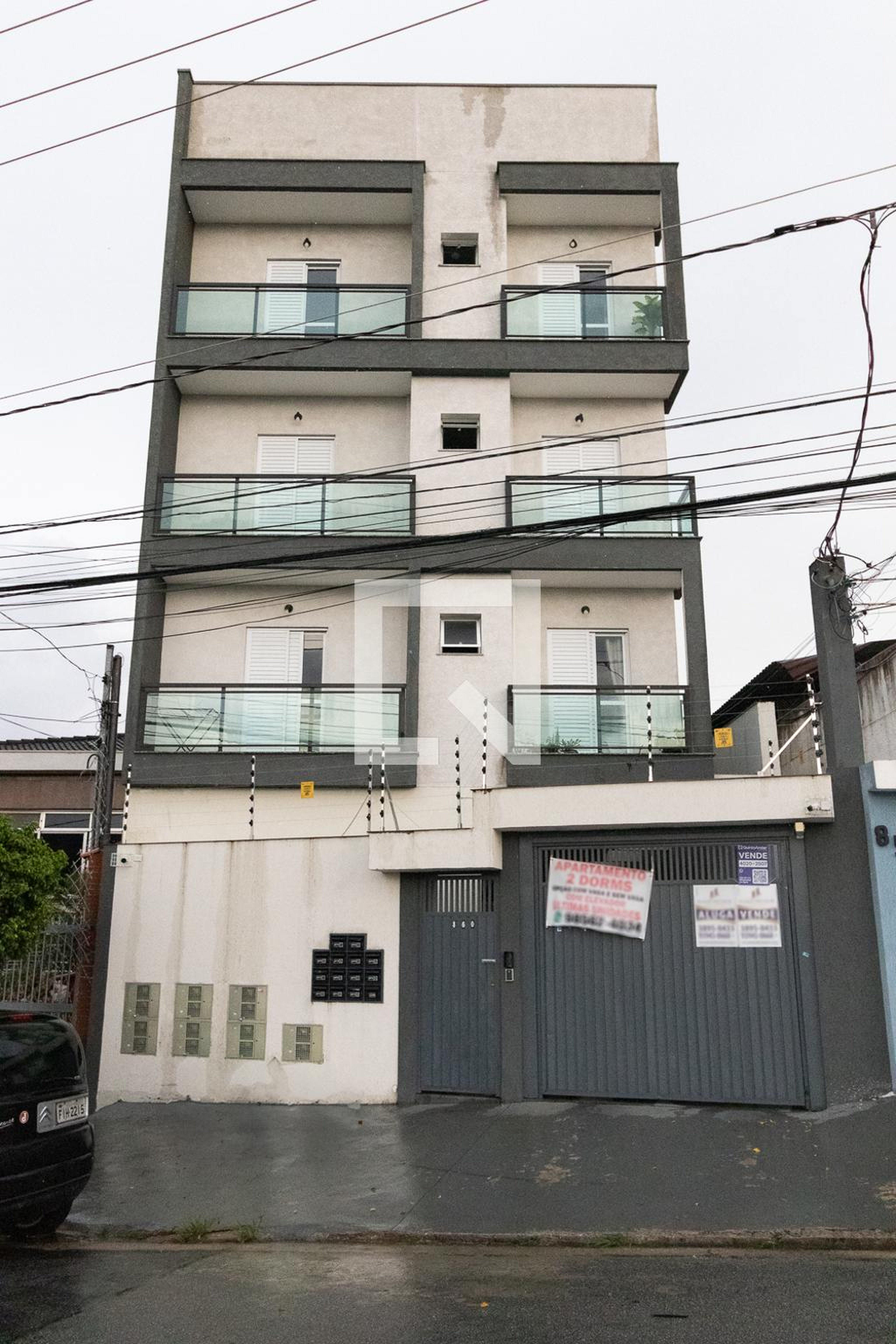 Fachada Condomínio em Rua Maria Teresa Assunção, 860