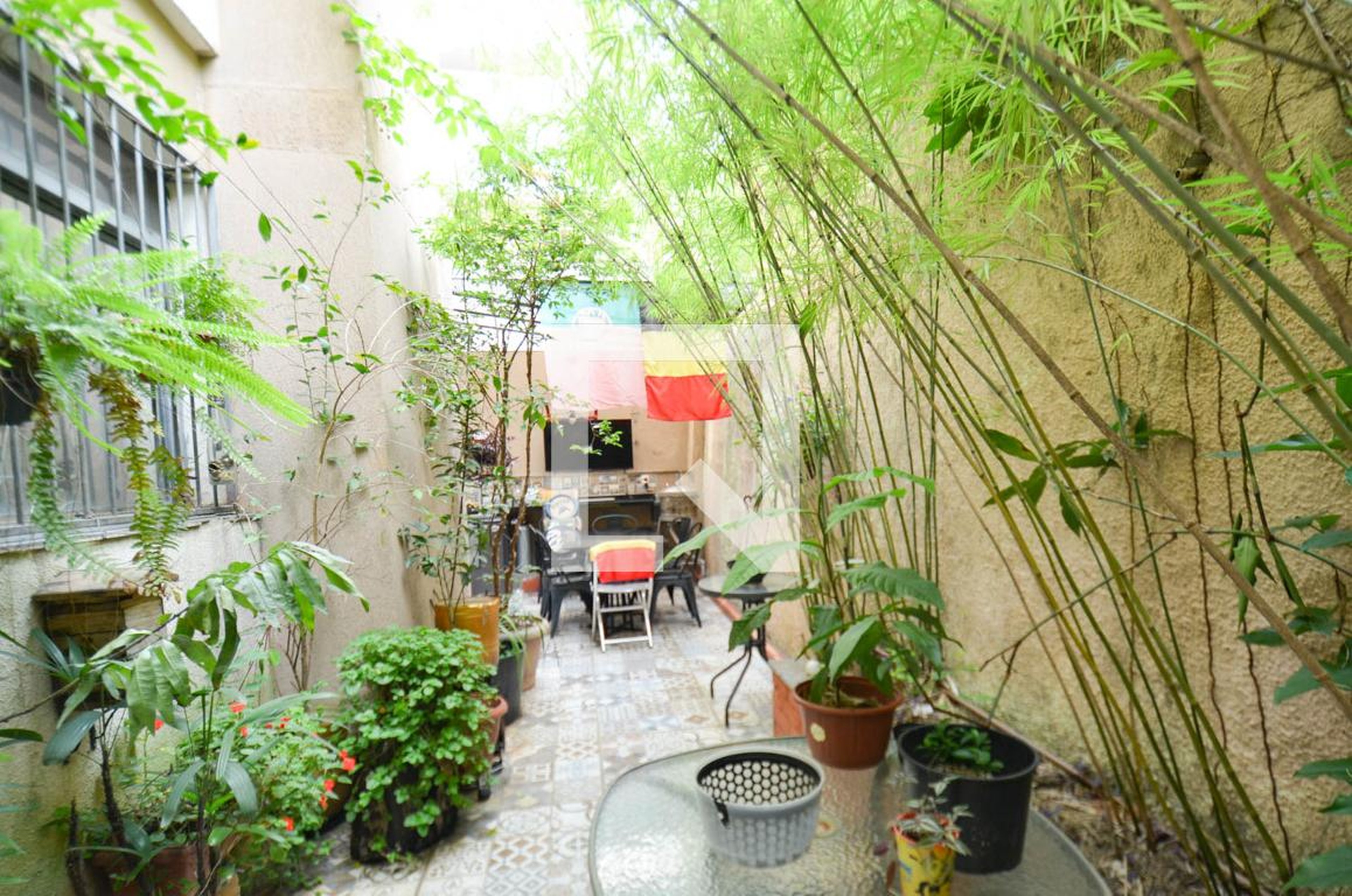 Área Externa - Edifício Mariana