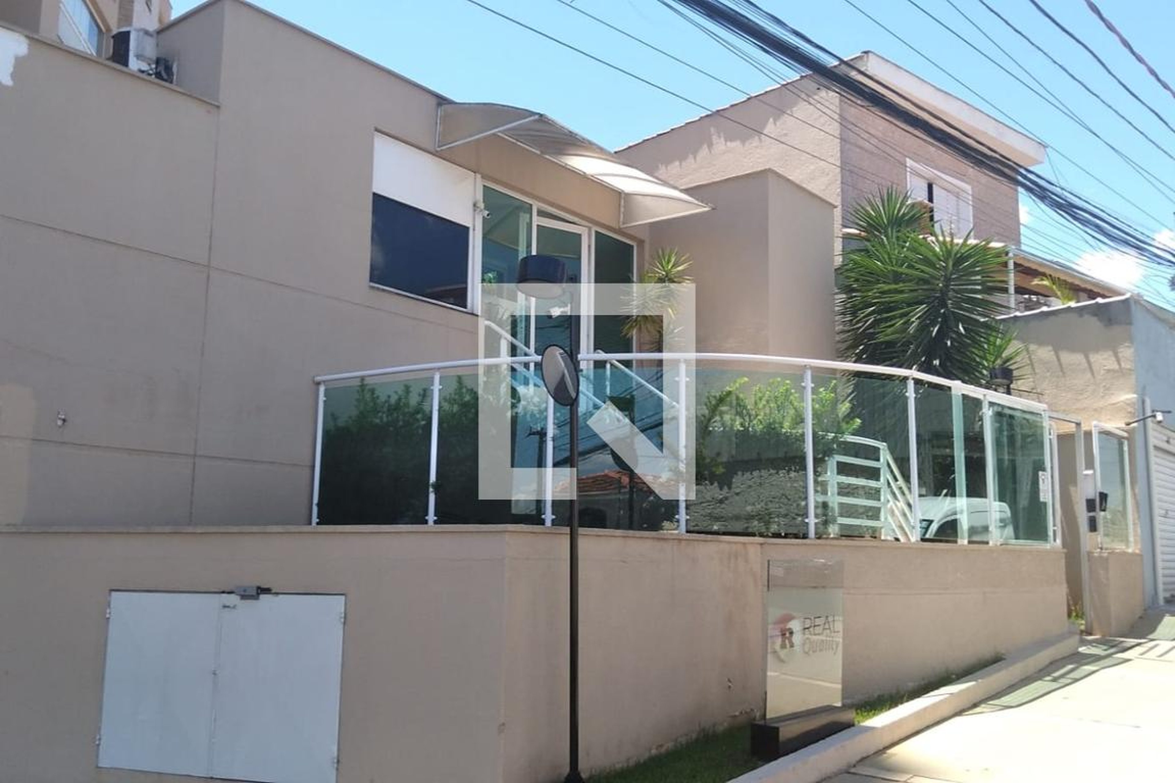 Fachada Residencial Real Quality